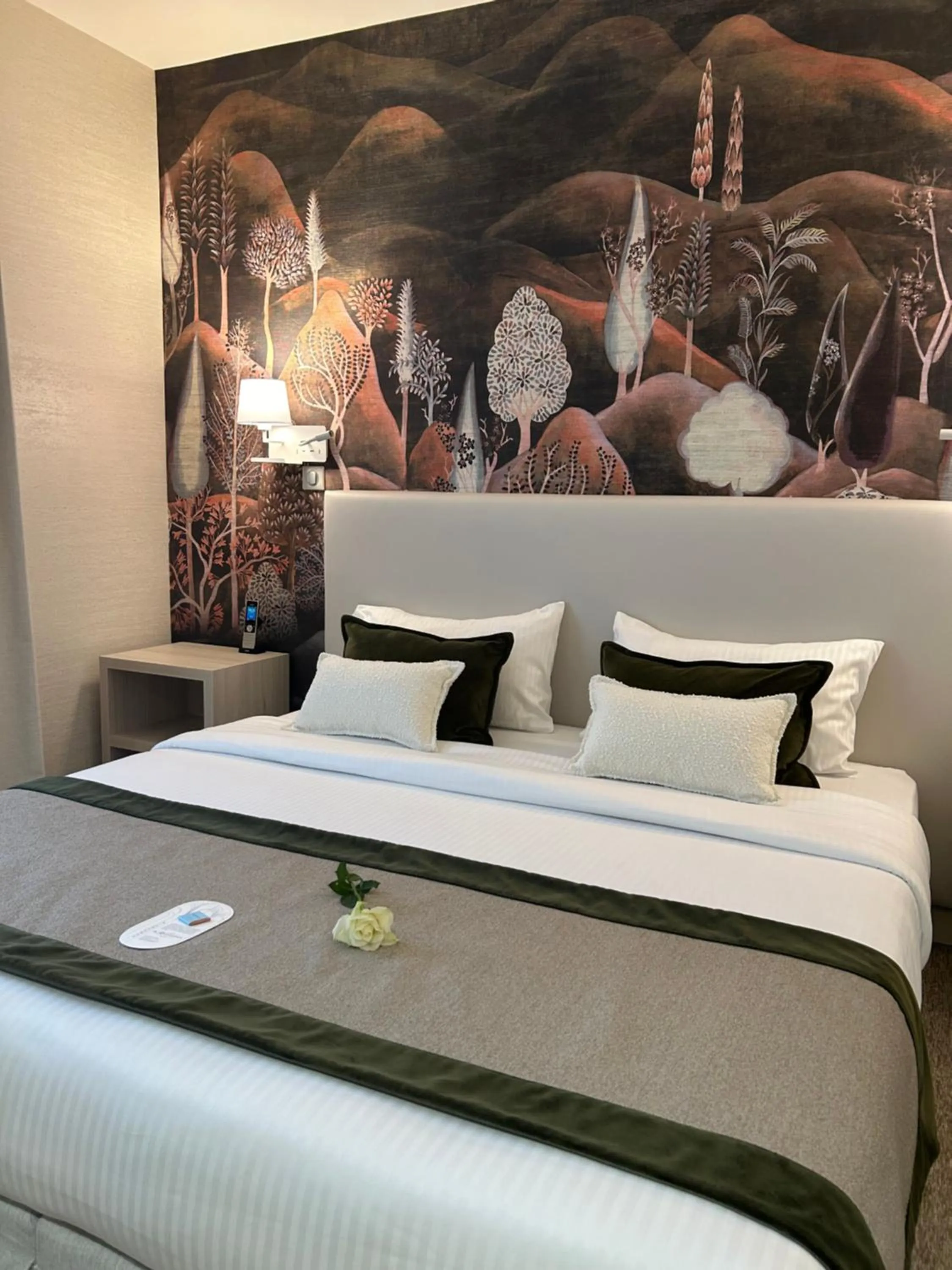 Bed in Le Renaissance