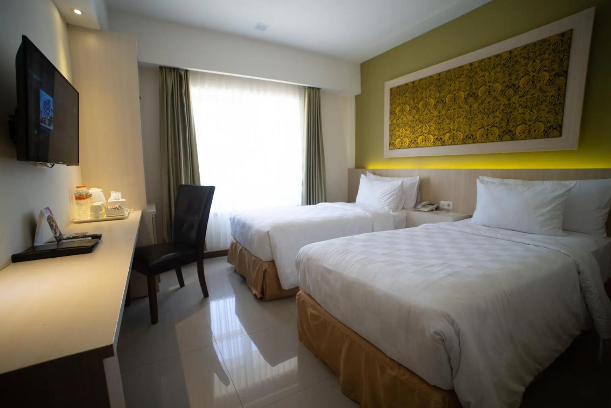 Bed in Luminor Hotel Banyuwangi By WH