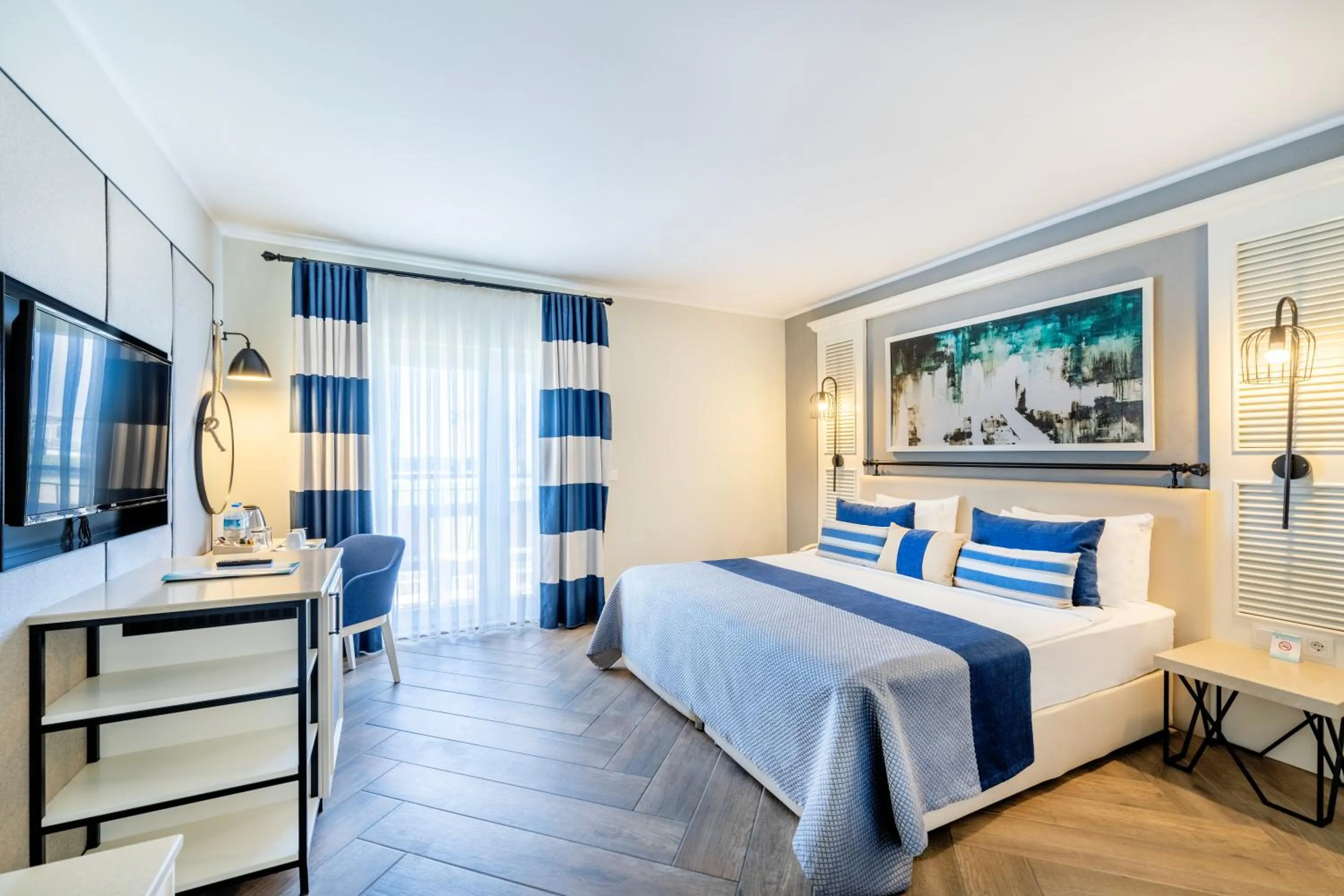 Photo of the whole room, Bed in Club Marco Polo - Premium All Inclusive