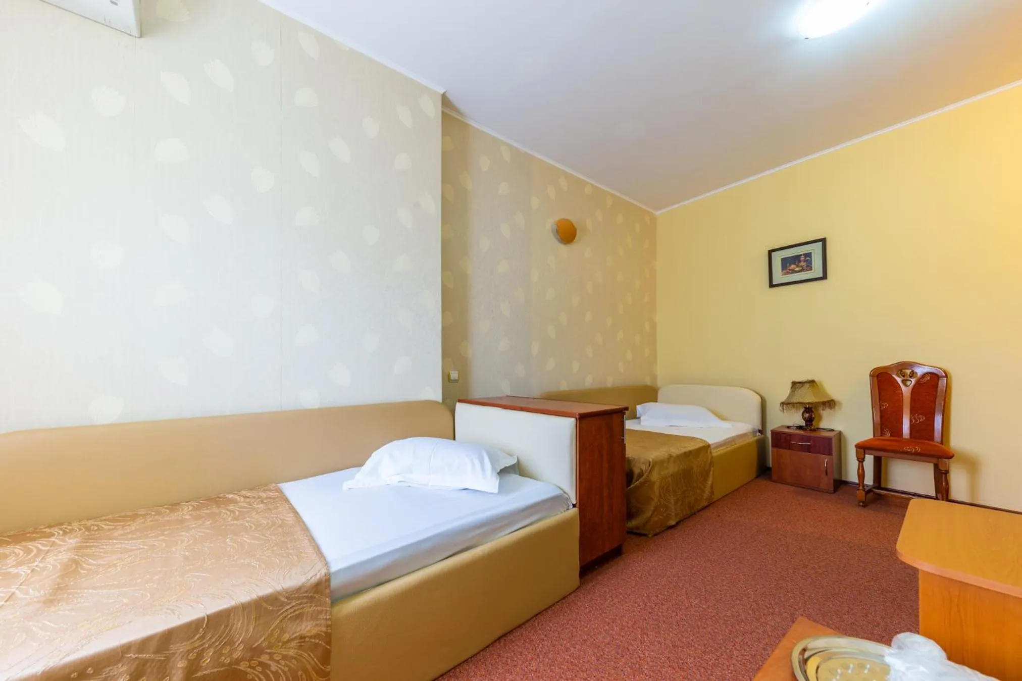 Bed in Hotel Amphitryon