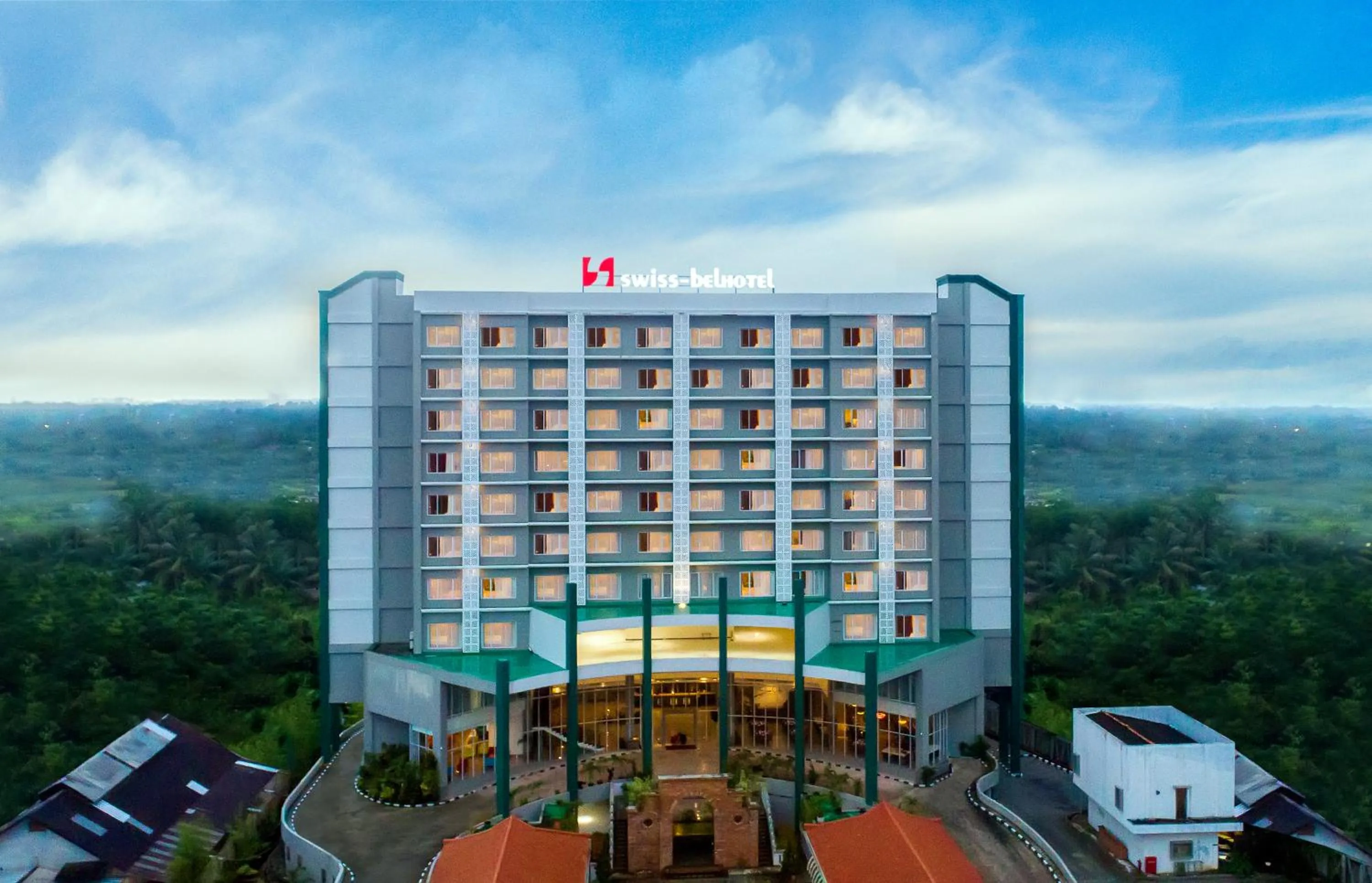 Property building in Swiss-Belhotel Pangkalpinang