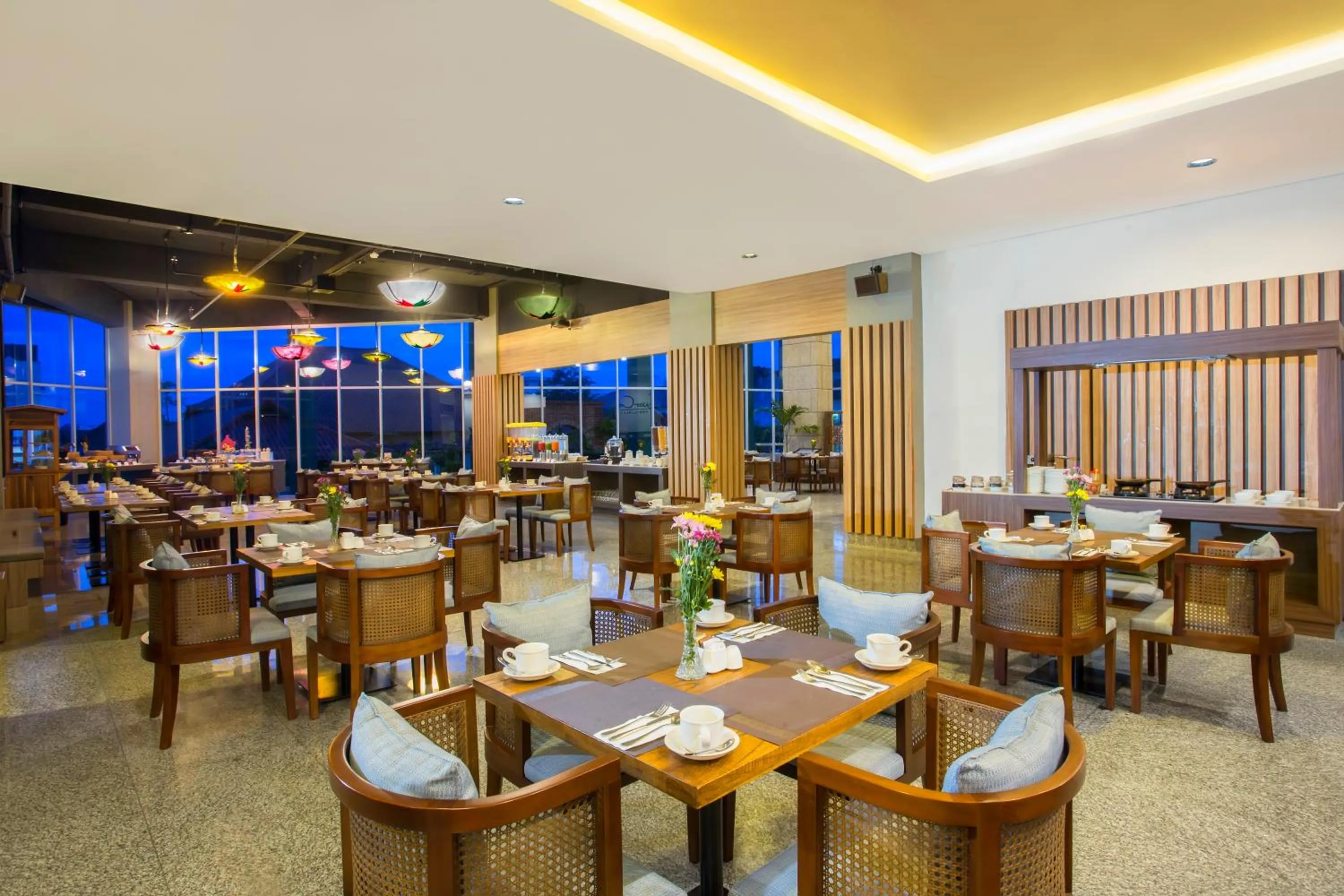 Buffet breakfast in Swiss-Belhotel Pangkalpinang