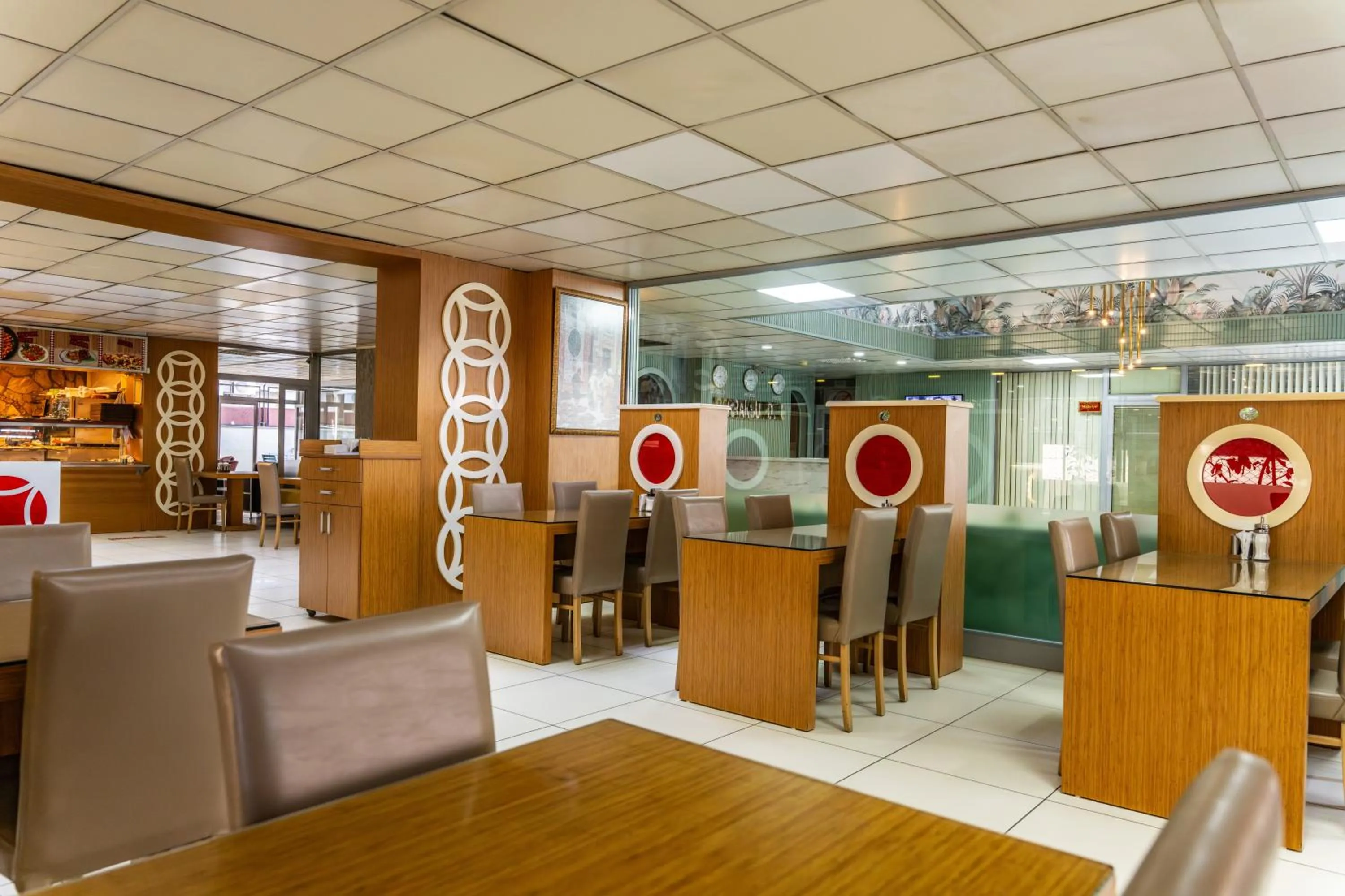 Restaurant/places to eat in Berrak Su Hotel