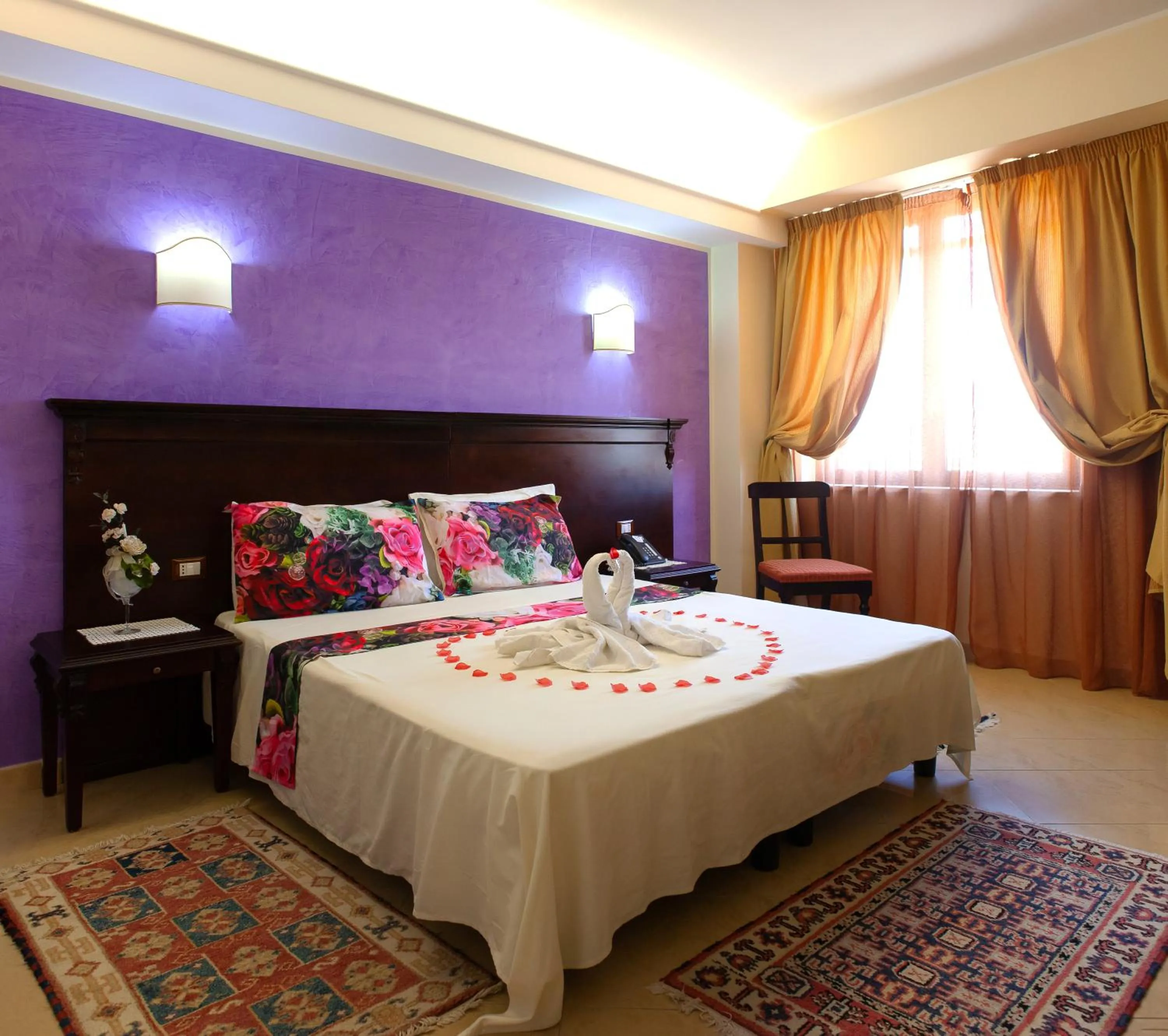 Bed in Sammartano Hotels