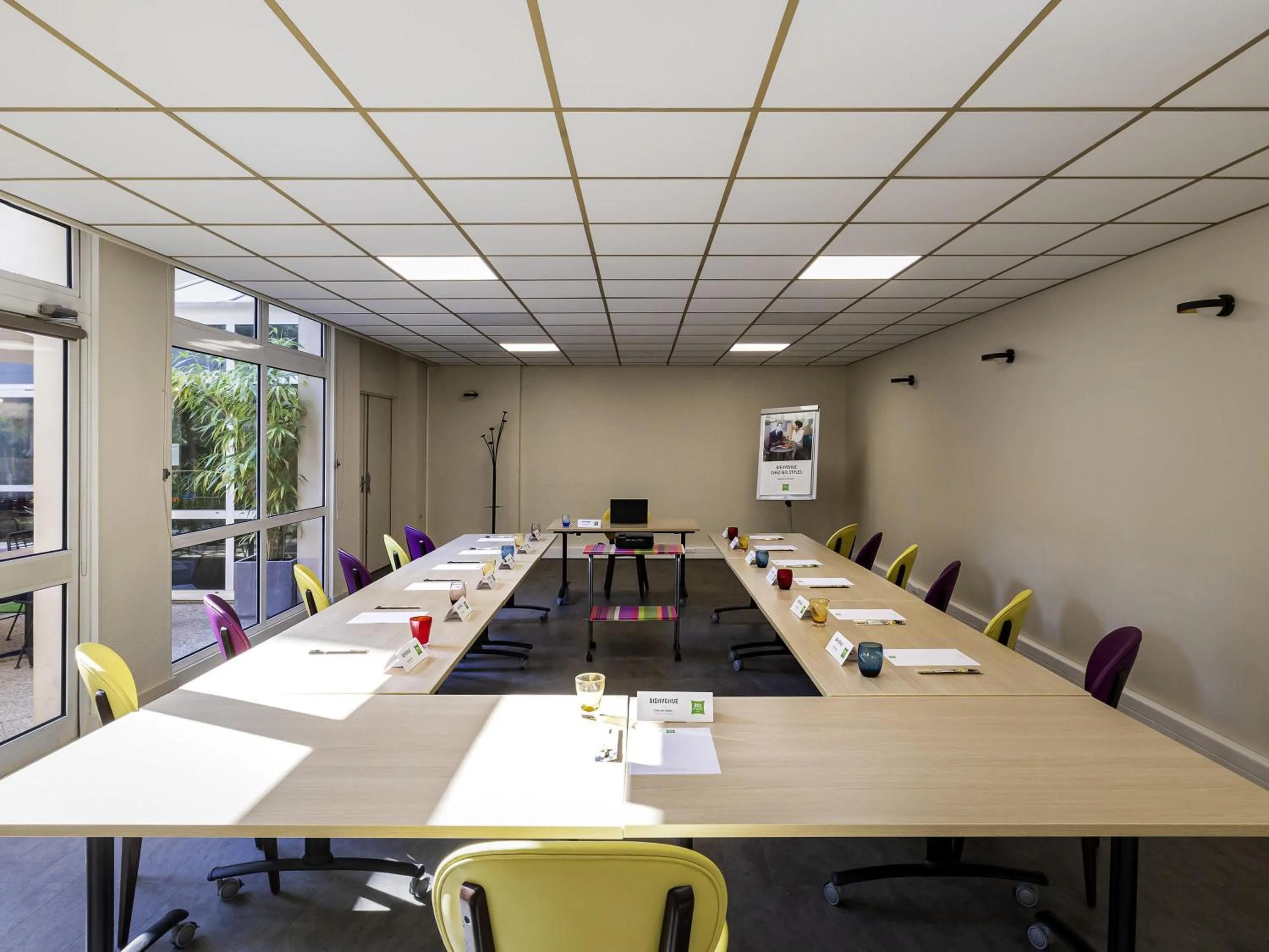 Meeting/conference room in ibis Styles Perpignan Centre Gare