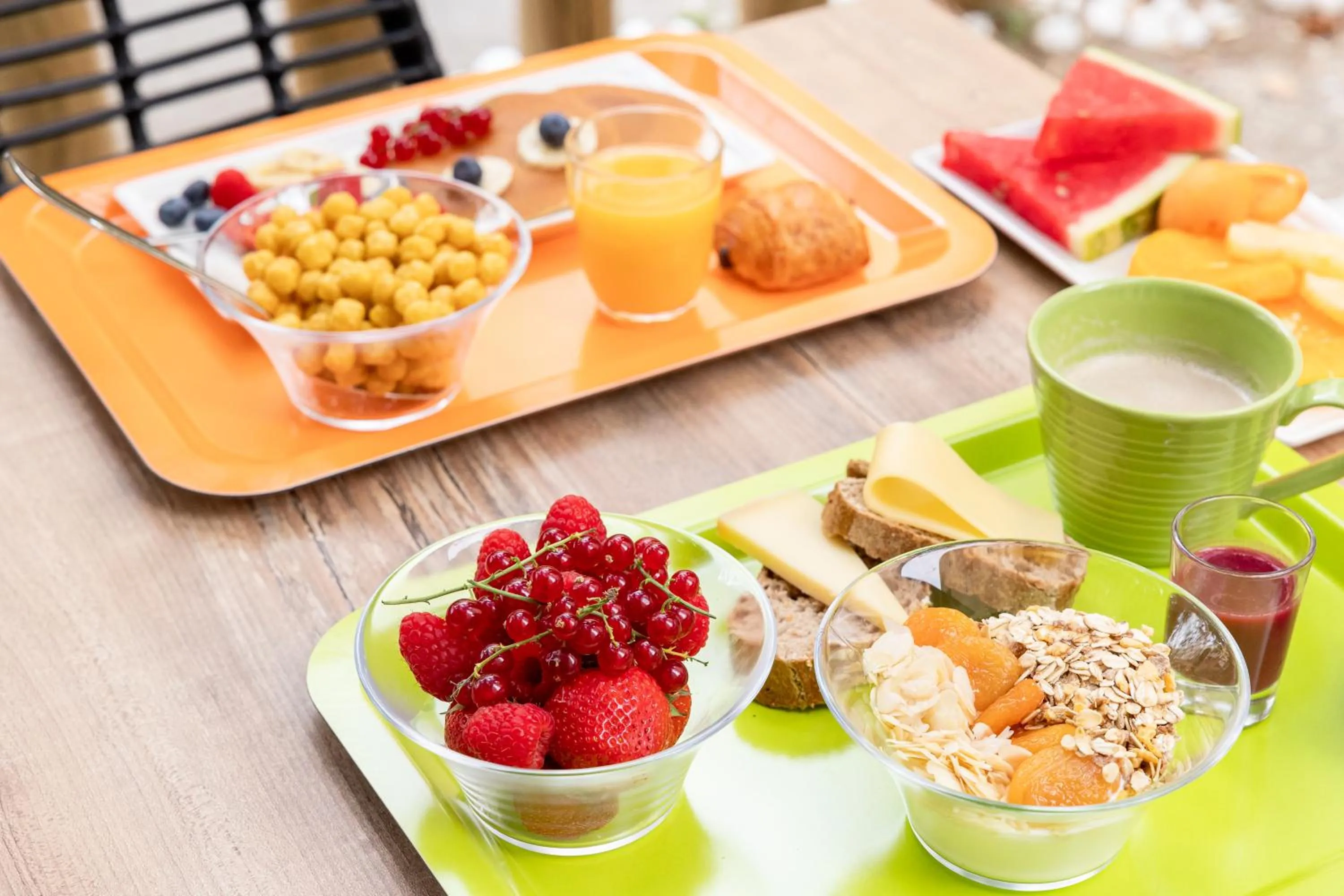 Food and drinks in ibis Styles Perpignan Centre Gare