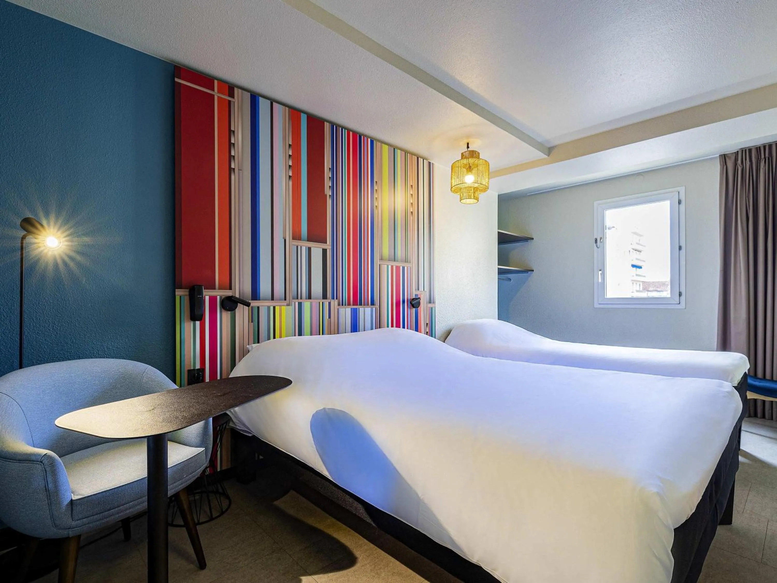 Bedroom, Bed in ibis Styles Perpignan Centre Gare