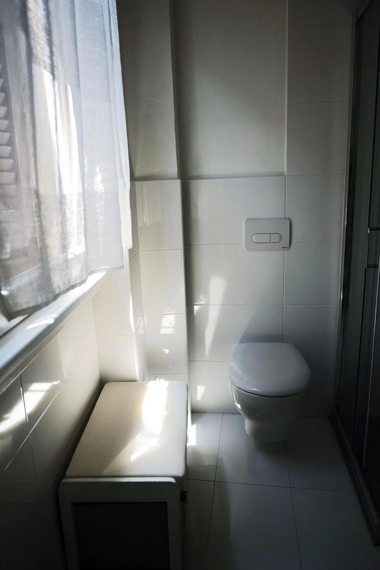 Toilet in Marina Apartments