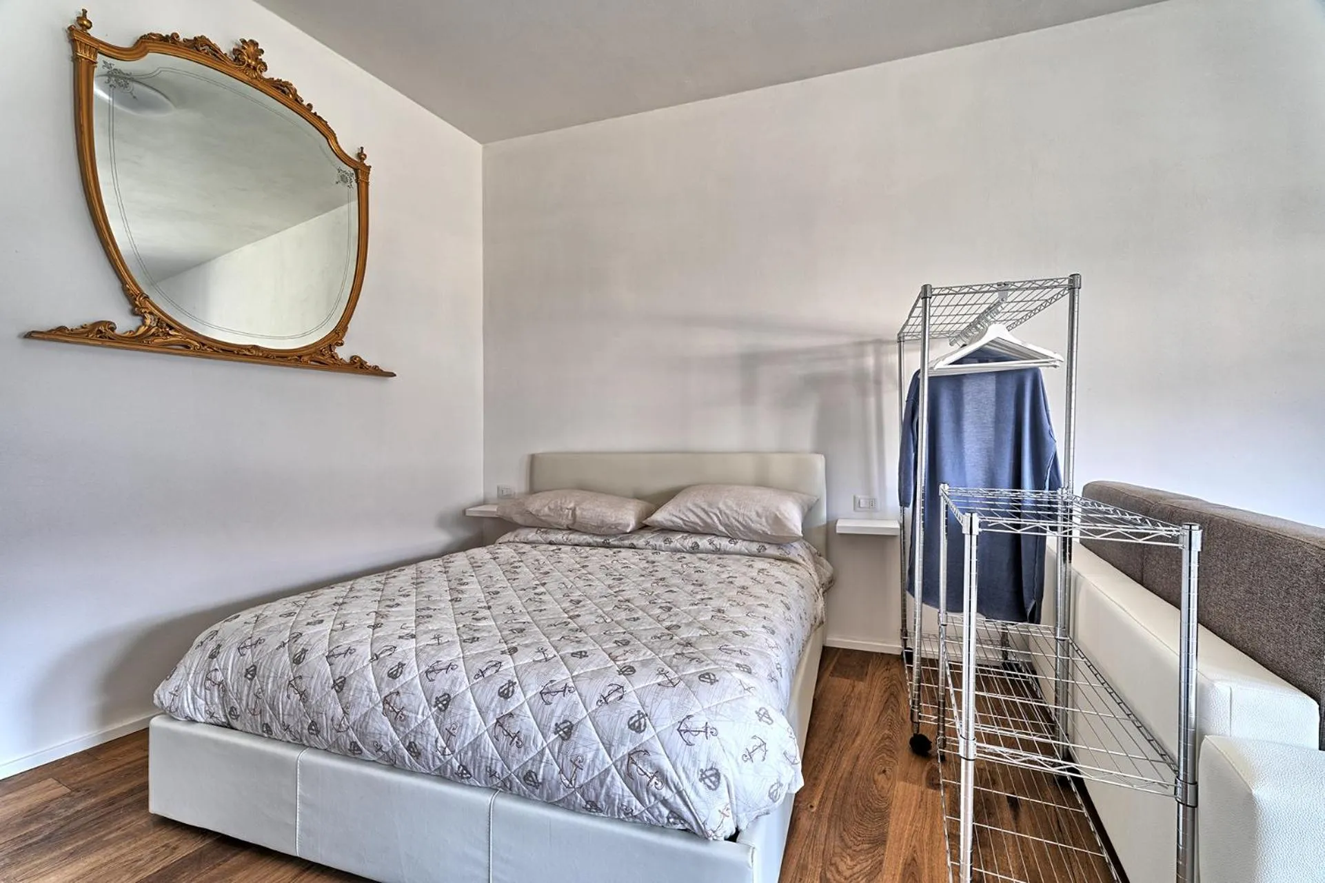 Bed in Marina Apartments