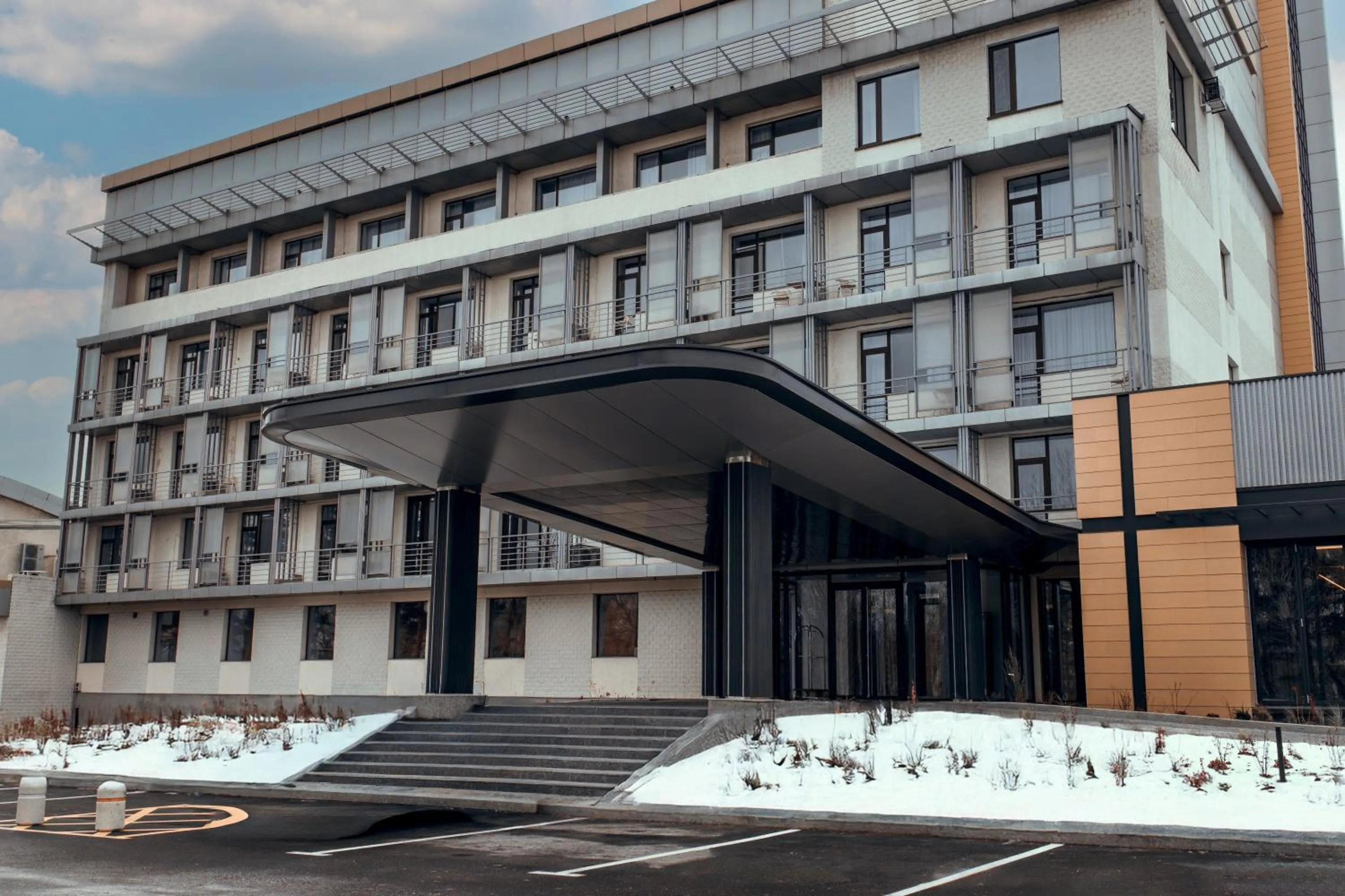 Property building in Cosmonaut