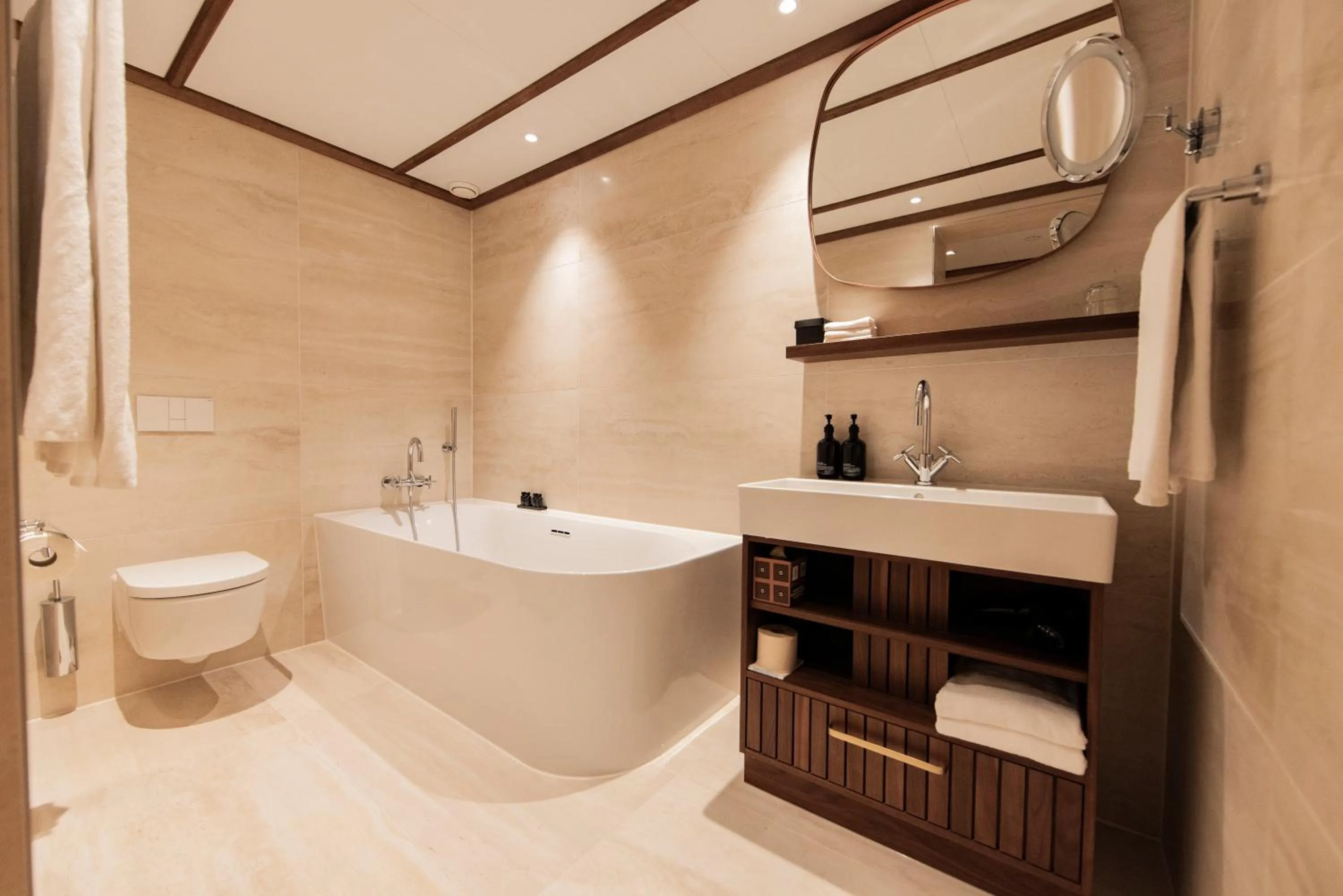 Bathroom in Grand Hotel Huis ter Duin