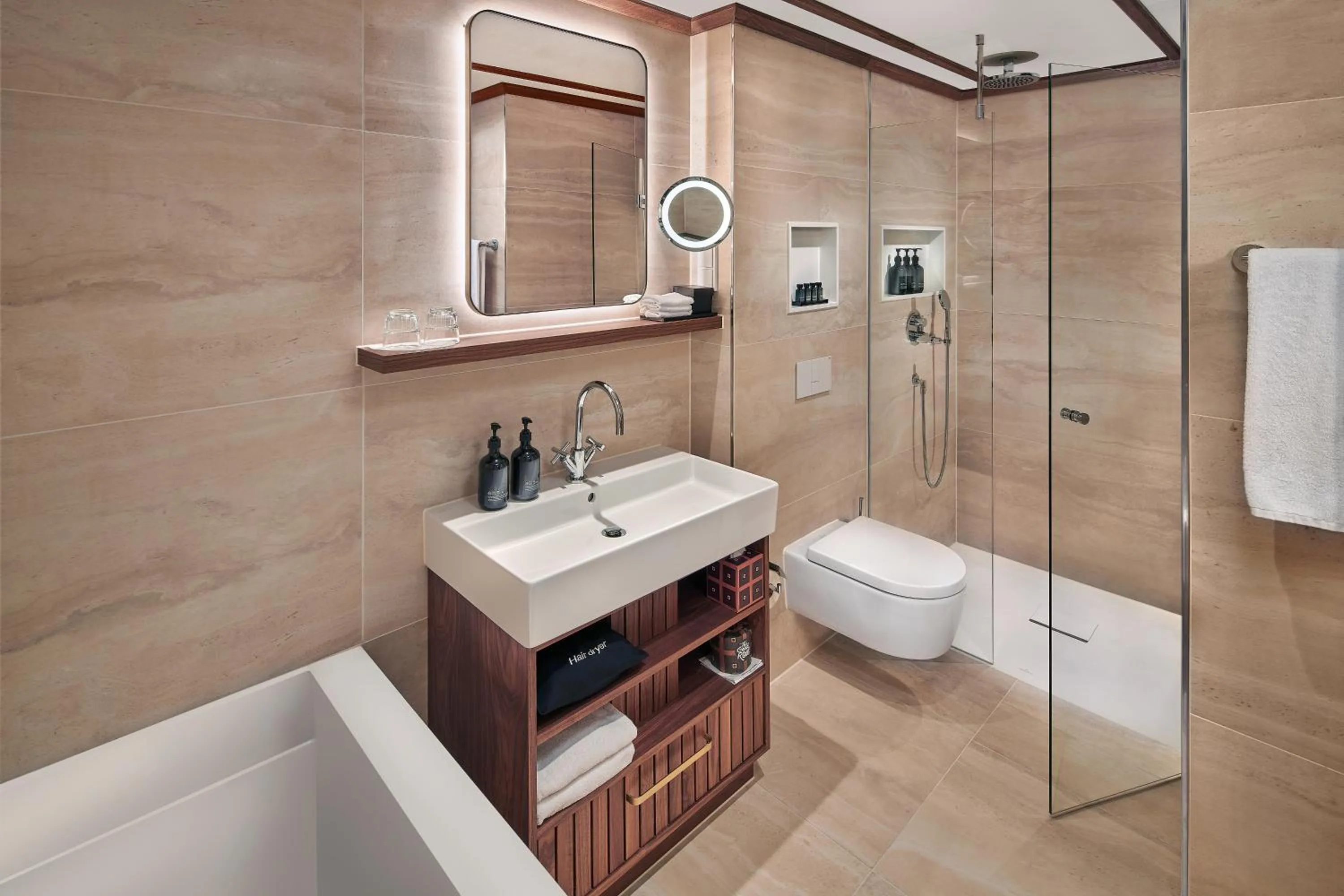 Bathroom in Grand Hotel Huis ter Duin