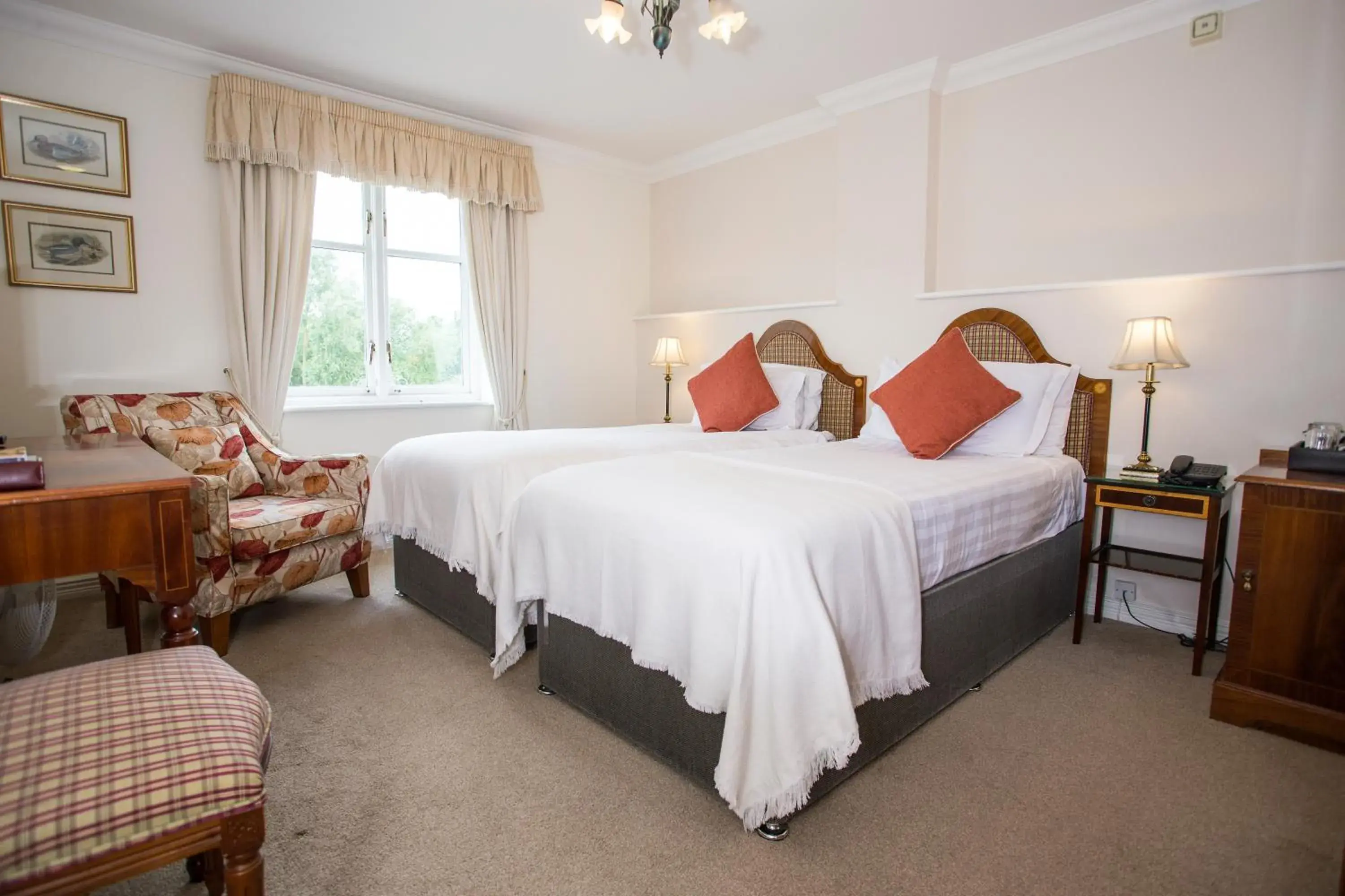 Superior Twin Room - single occupancy in Diglis House Hotel Superior Twin Room - single occupancy in Diglis House Hotel