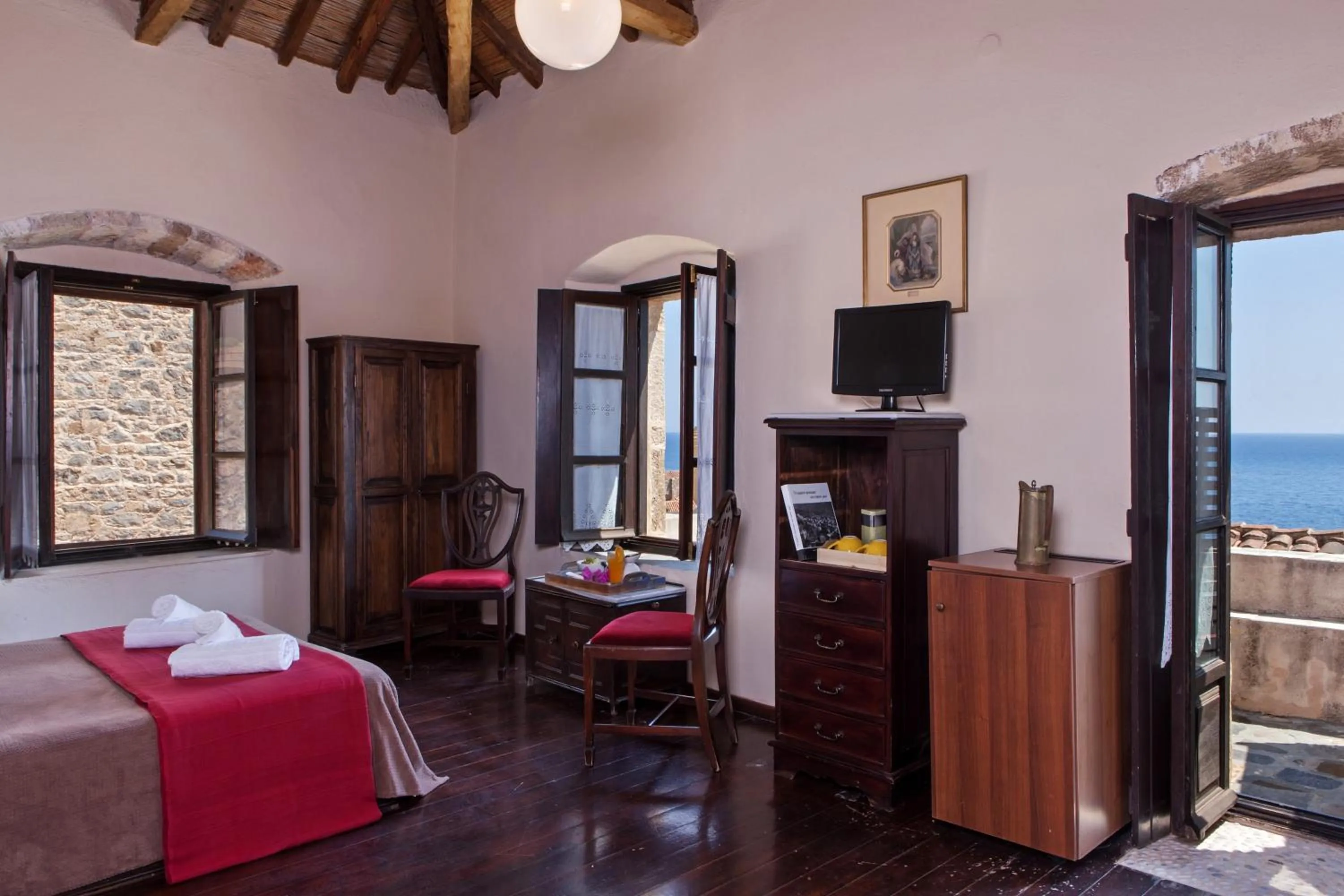 Bedroom, Bed in Byzantino Boutique Hotel