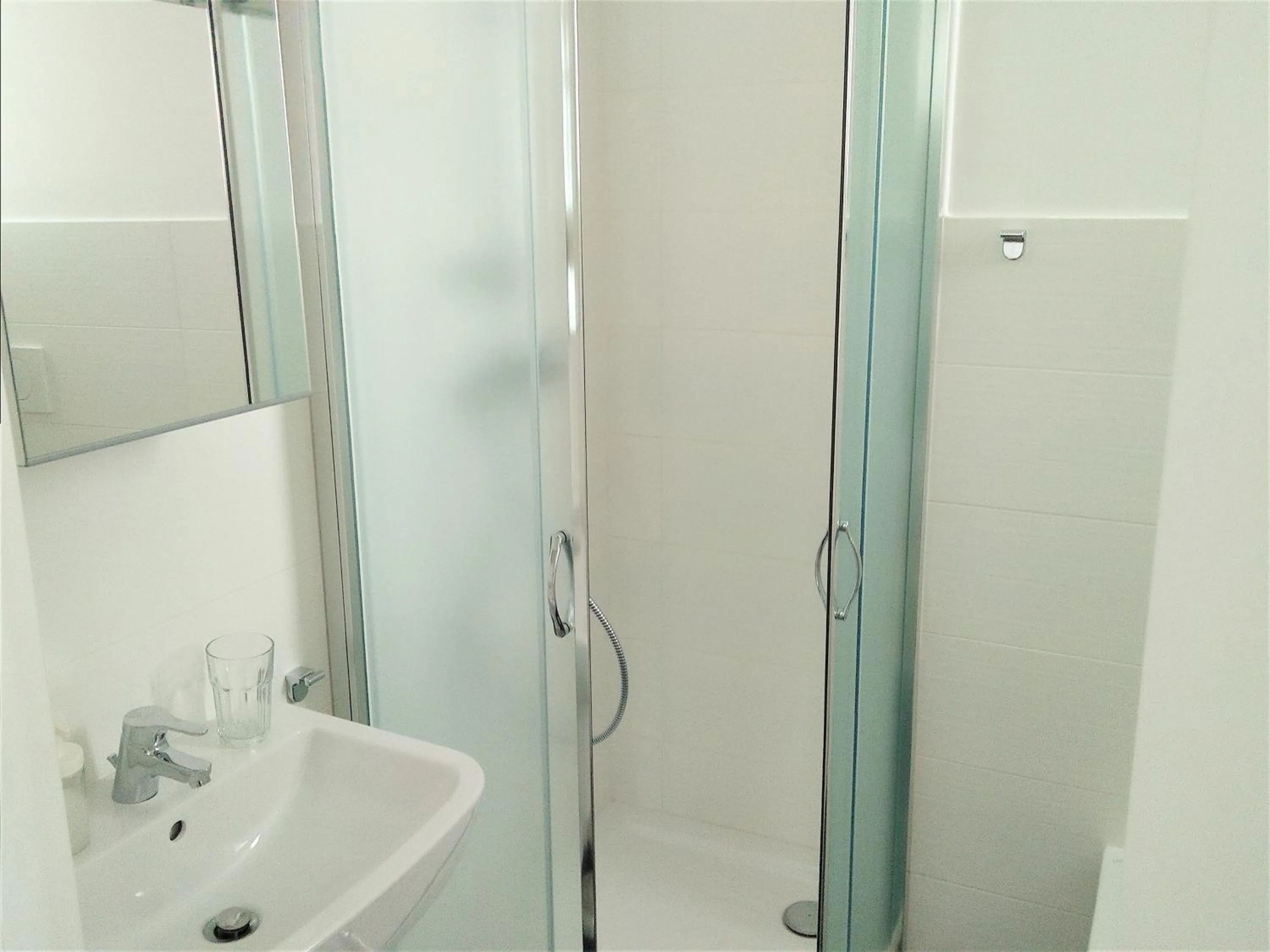 Shower in I Reali Bed & Breakfast