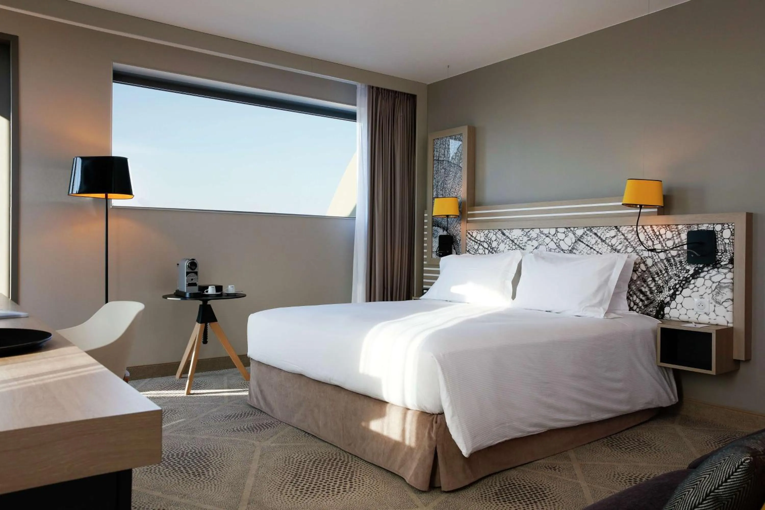 One-Bedroom King Suite in Hilton Garden Inn Bordeaux Centre