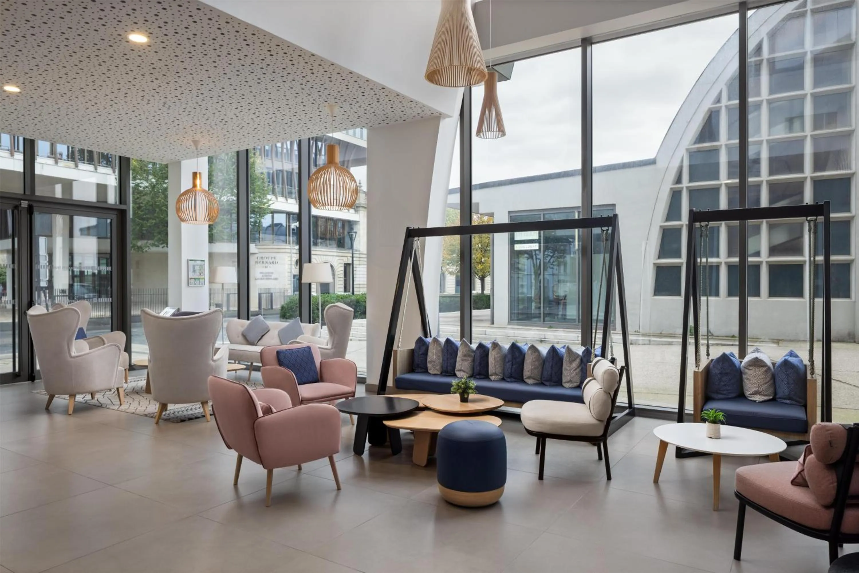 Lobby or reception in Hilton Garden Inn Bordeaux Centre