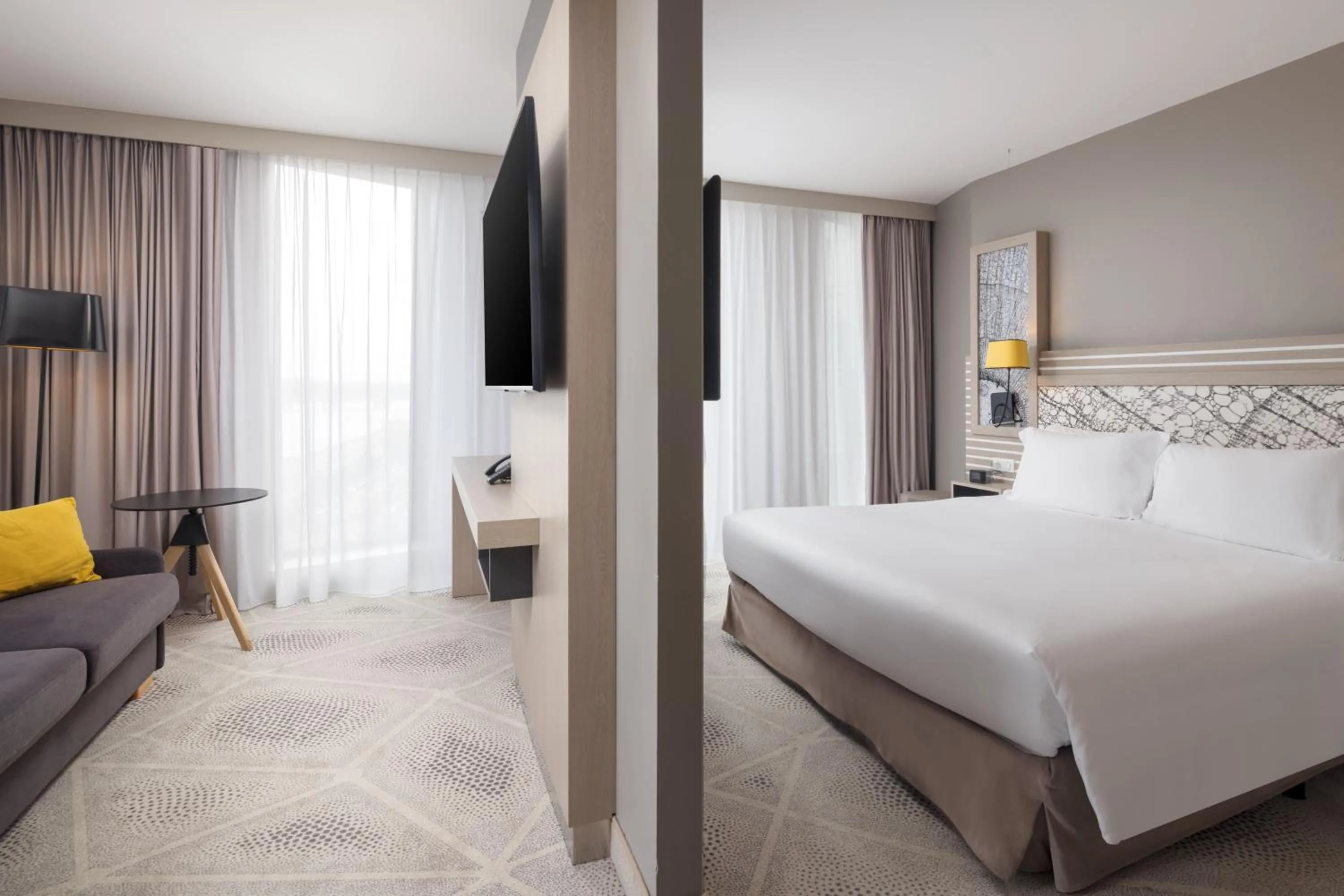 Bed in Hilton Garden Inn Bordeaux Centre