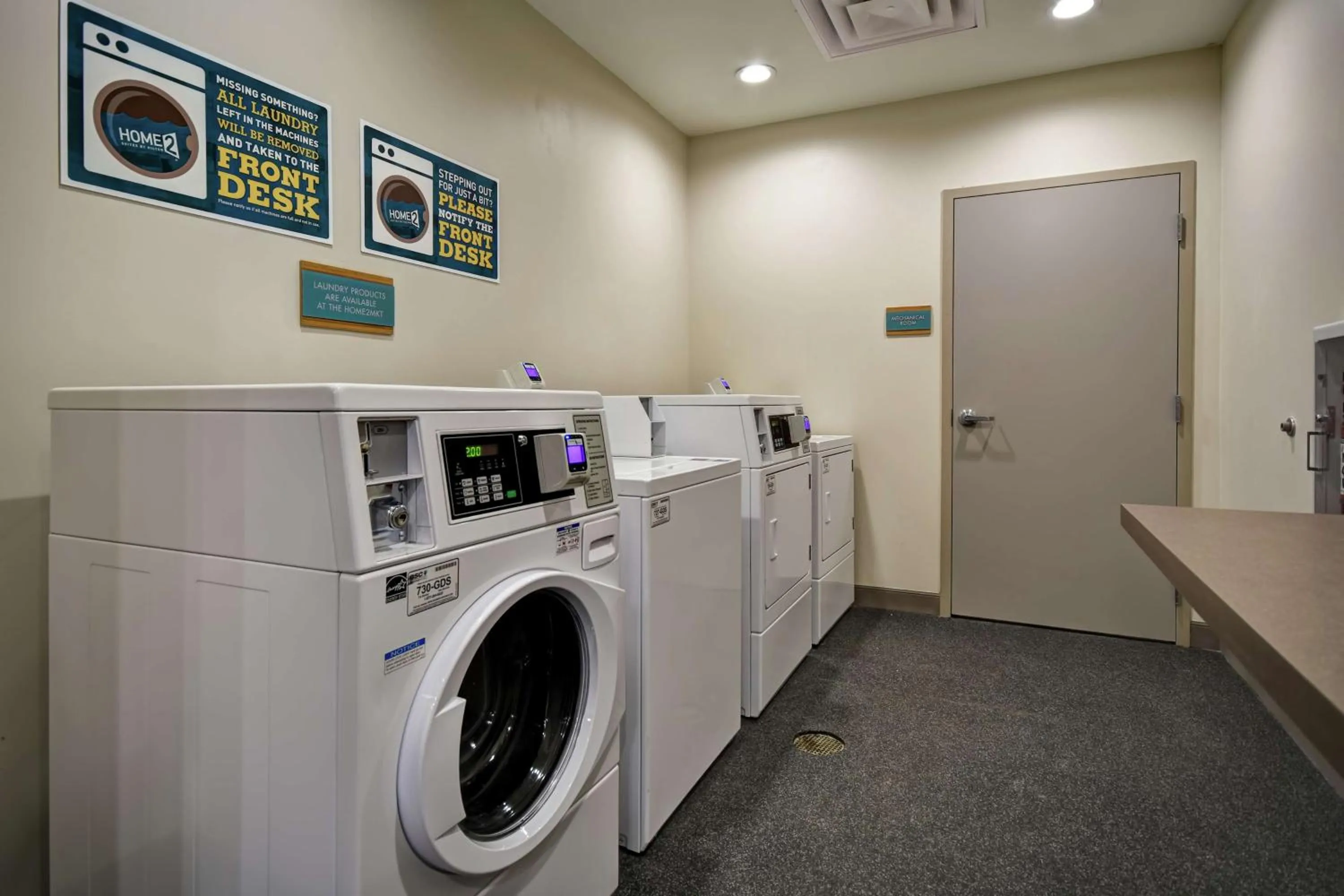 Property building in Home2 Suites By Hilton Frankfort