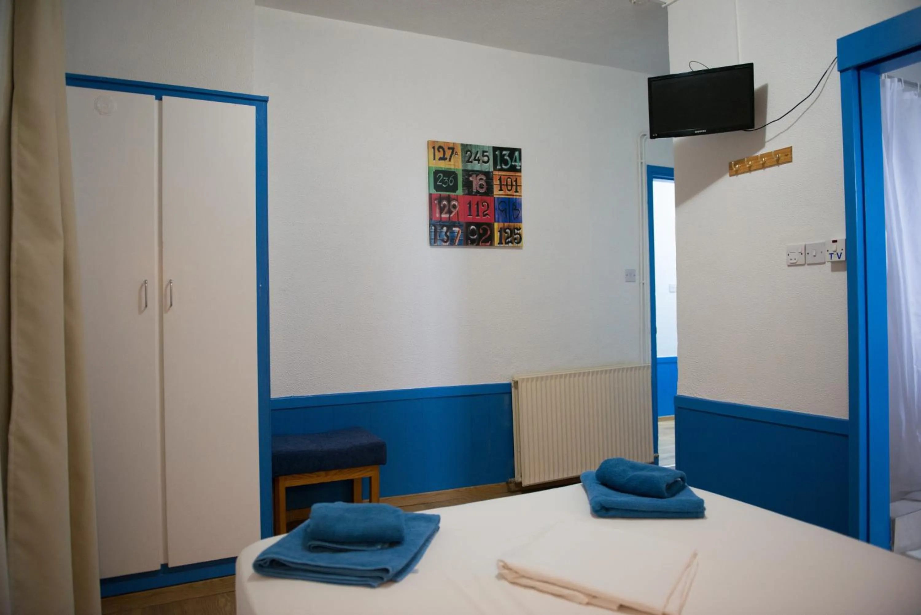 TV and multimedia, Bed in Le Village Hotel