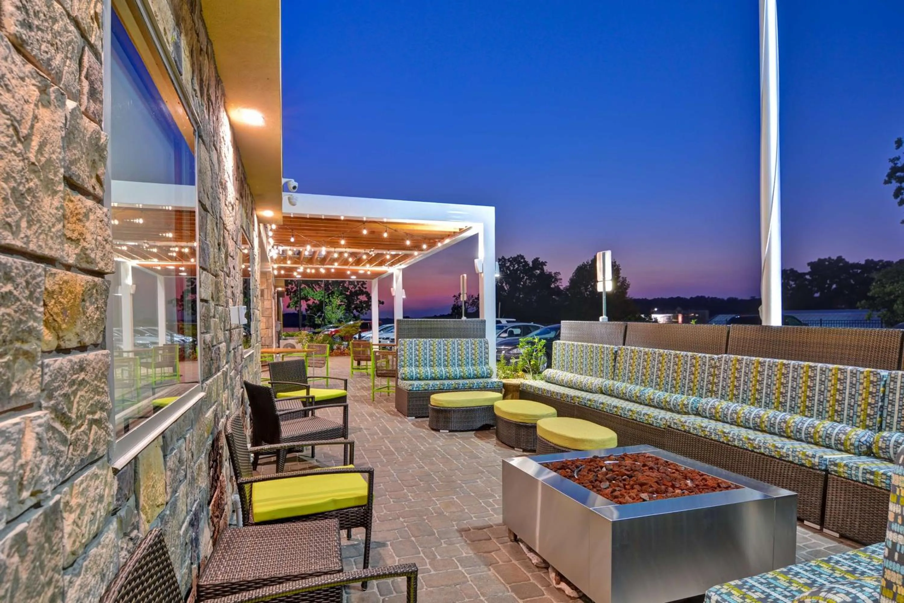 Patio in Home2 Suites By Hilton Hot Springs