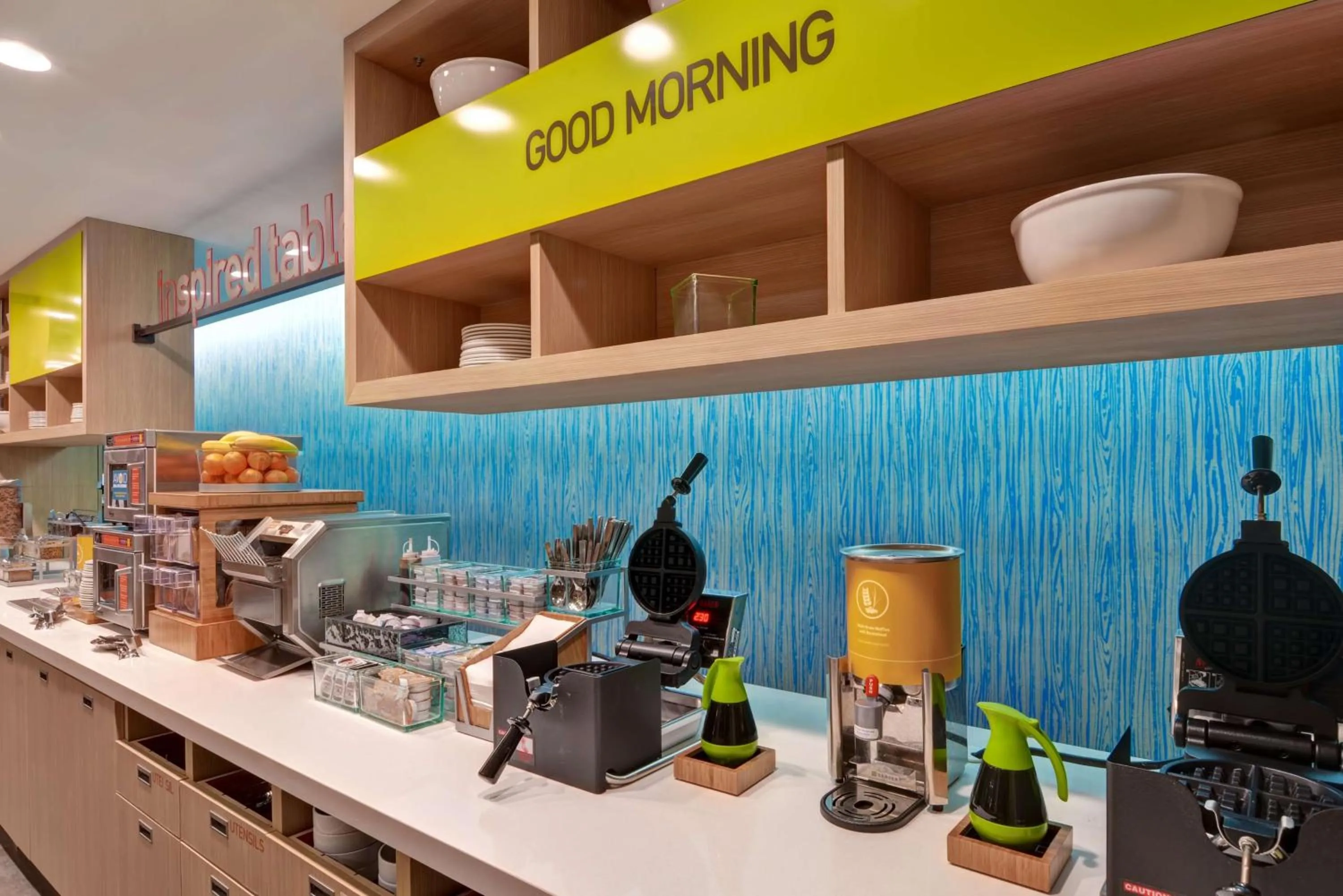 Dining area in Home2 Suites By Hilton Hot Springs