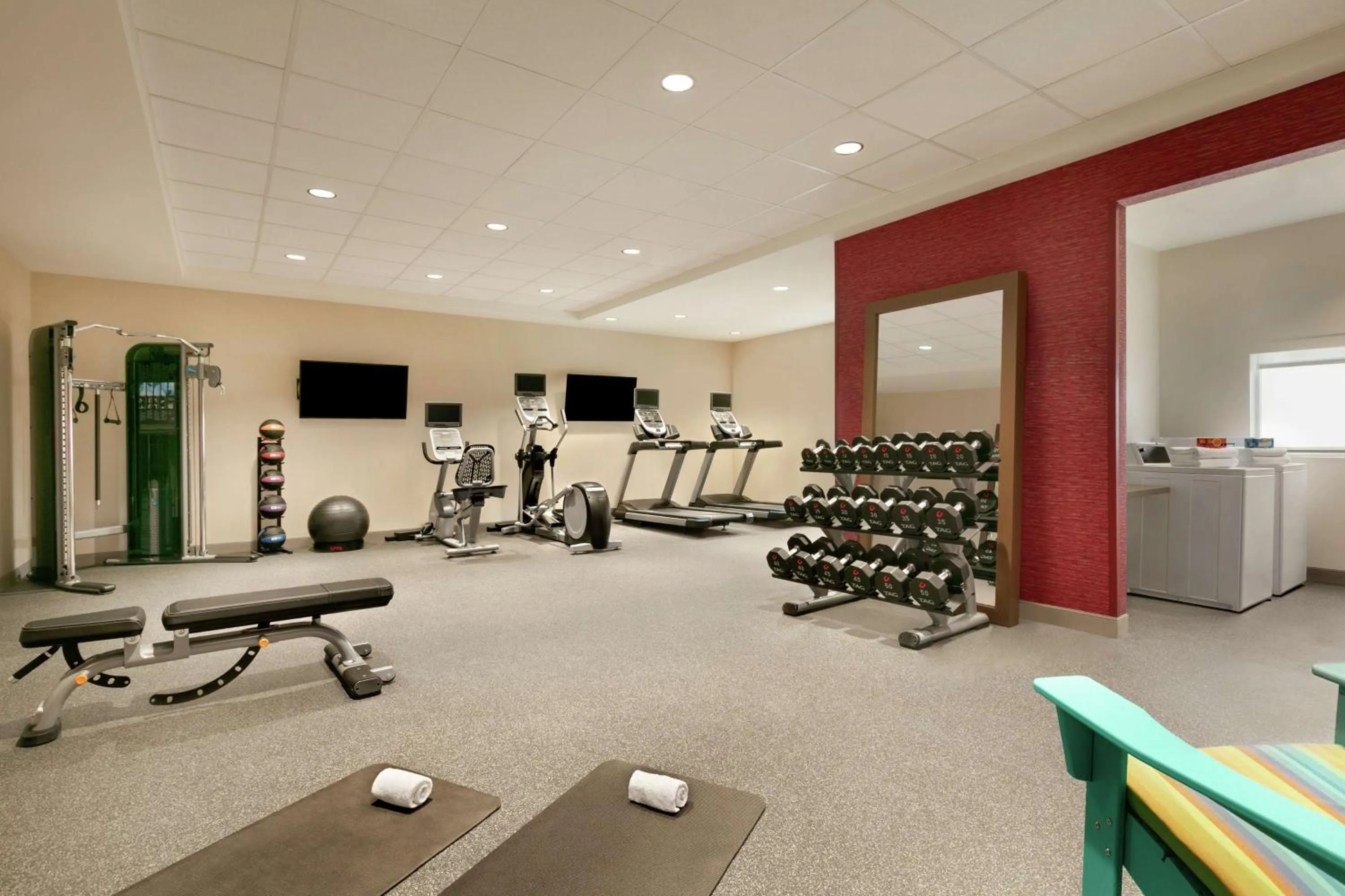 Fitness centre/facilities in Home2 Suites By Hilton Chantilly Dulles Airport