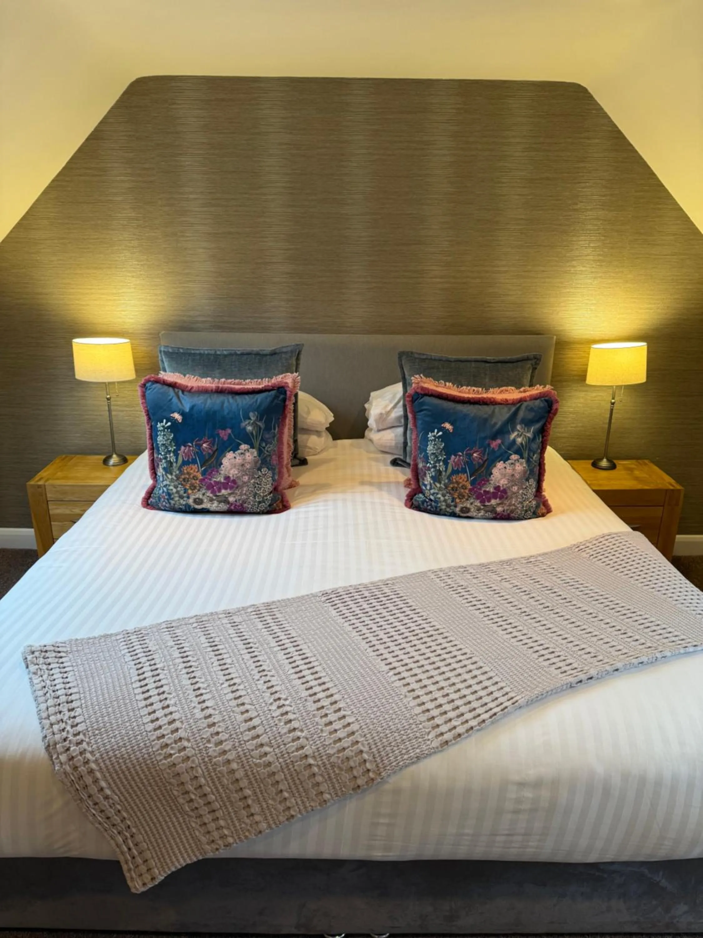 Bed in Craigatin House & Courtyard