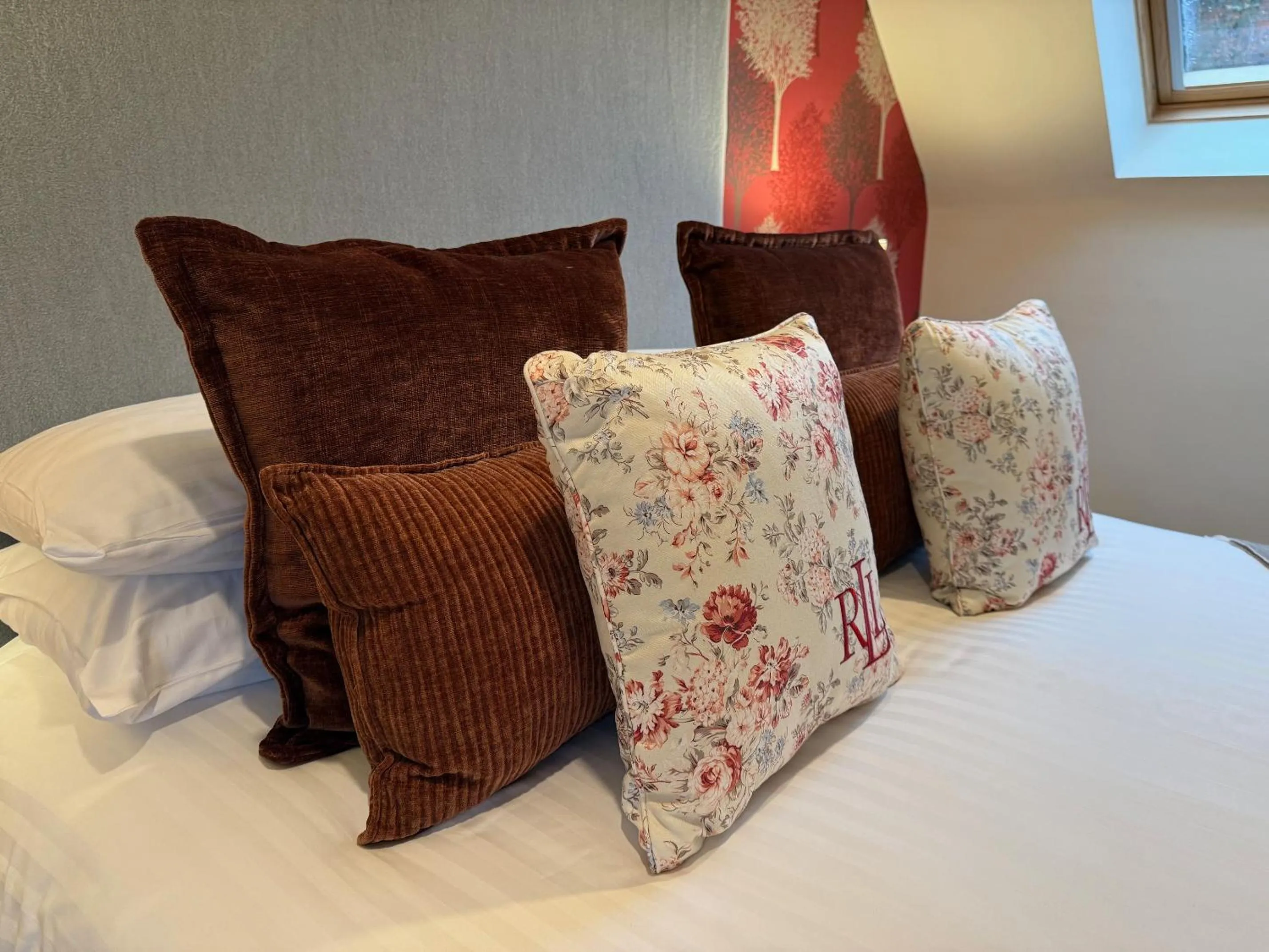 Bed in Craigatin House & Courtyard