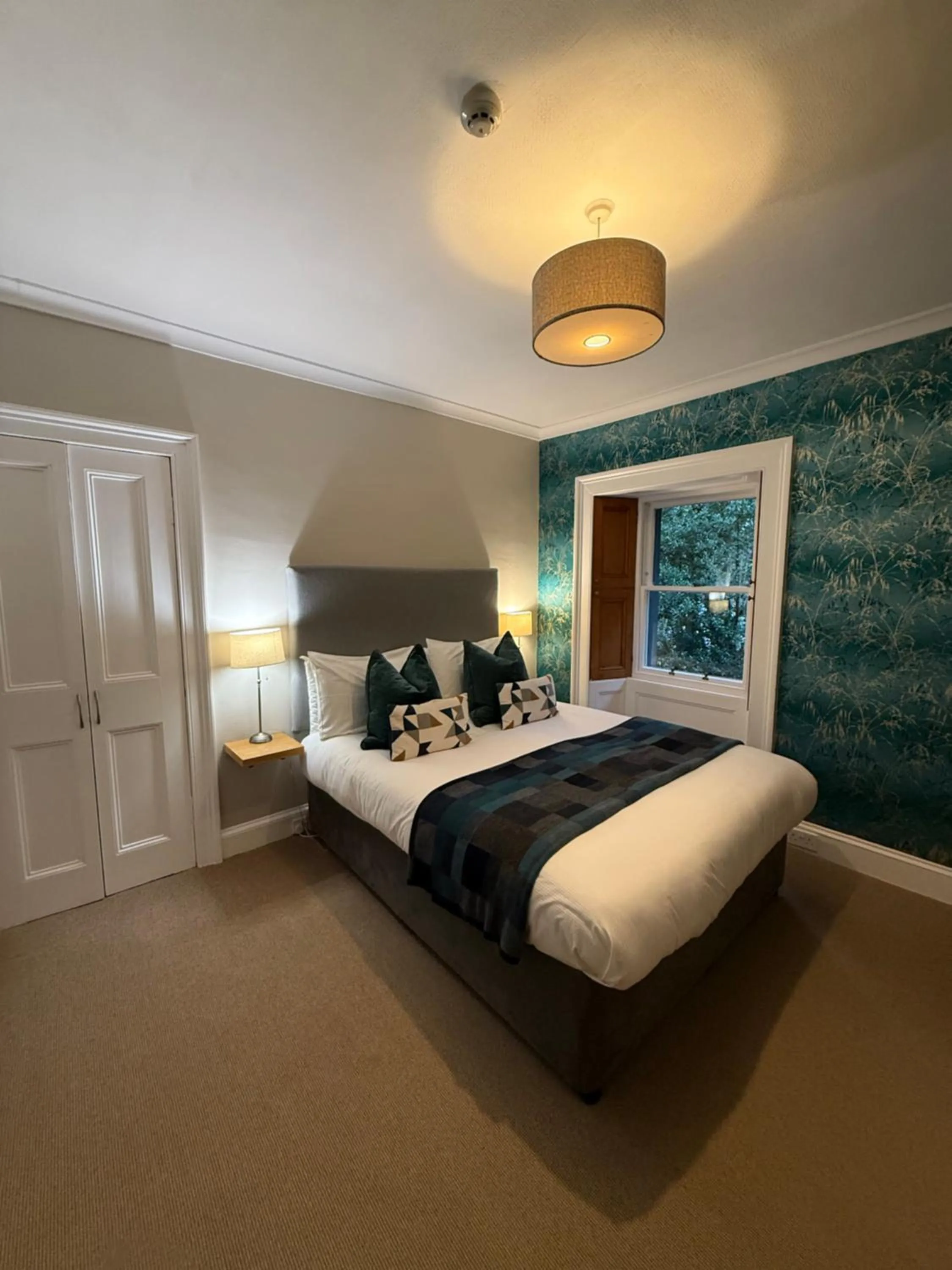 Bed in Craigatin House & Courtyard