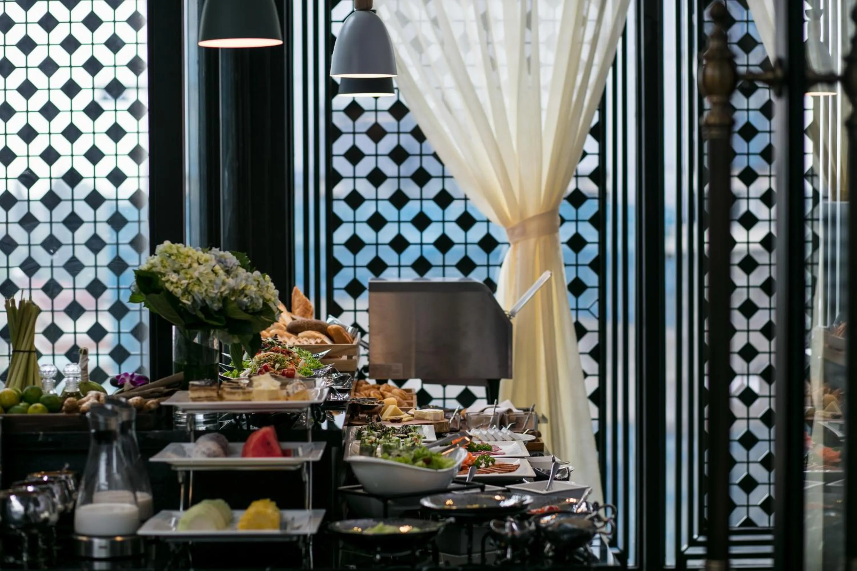 Buffet breakfast in La Sinfonía Citadel Hotel and Spa