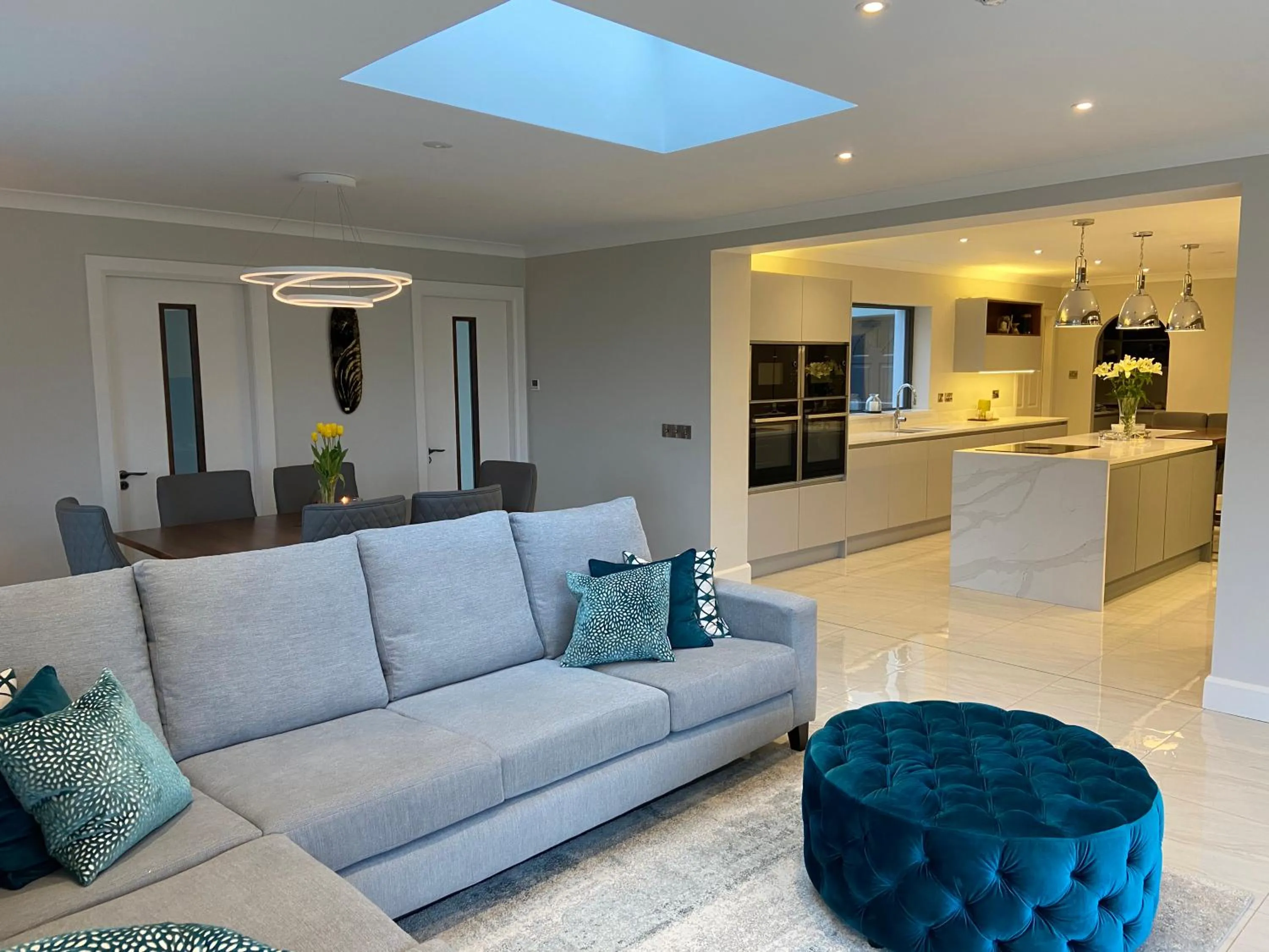 Kitchen or kitchenette in Cill Bhreac House B&B