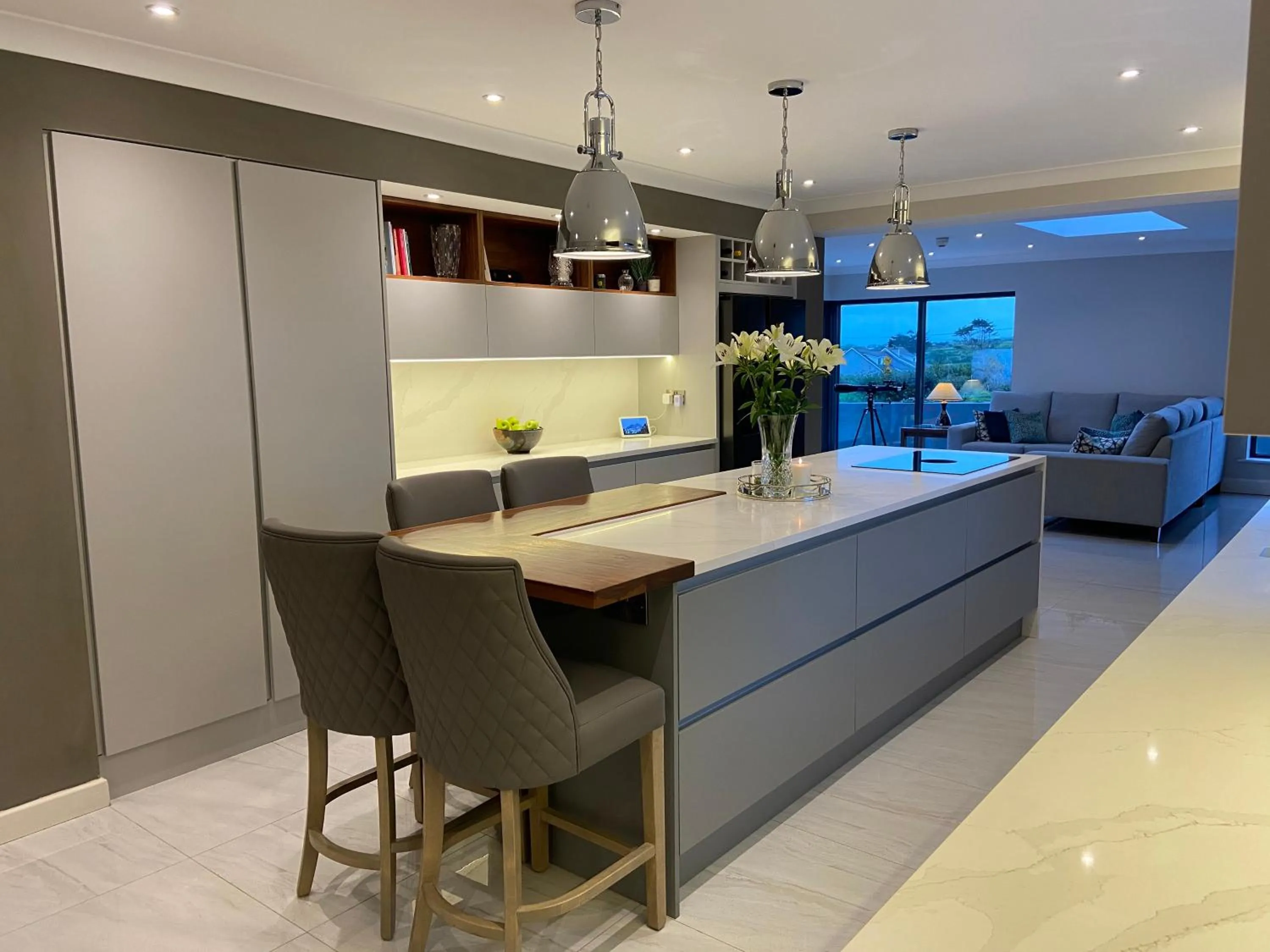 Kitchen or kitchenette in Cill Bhreac House B&B