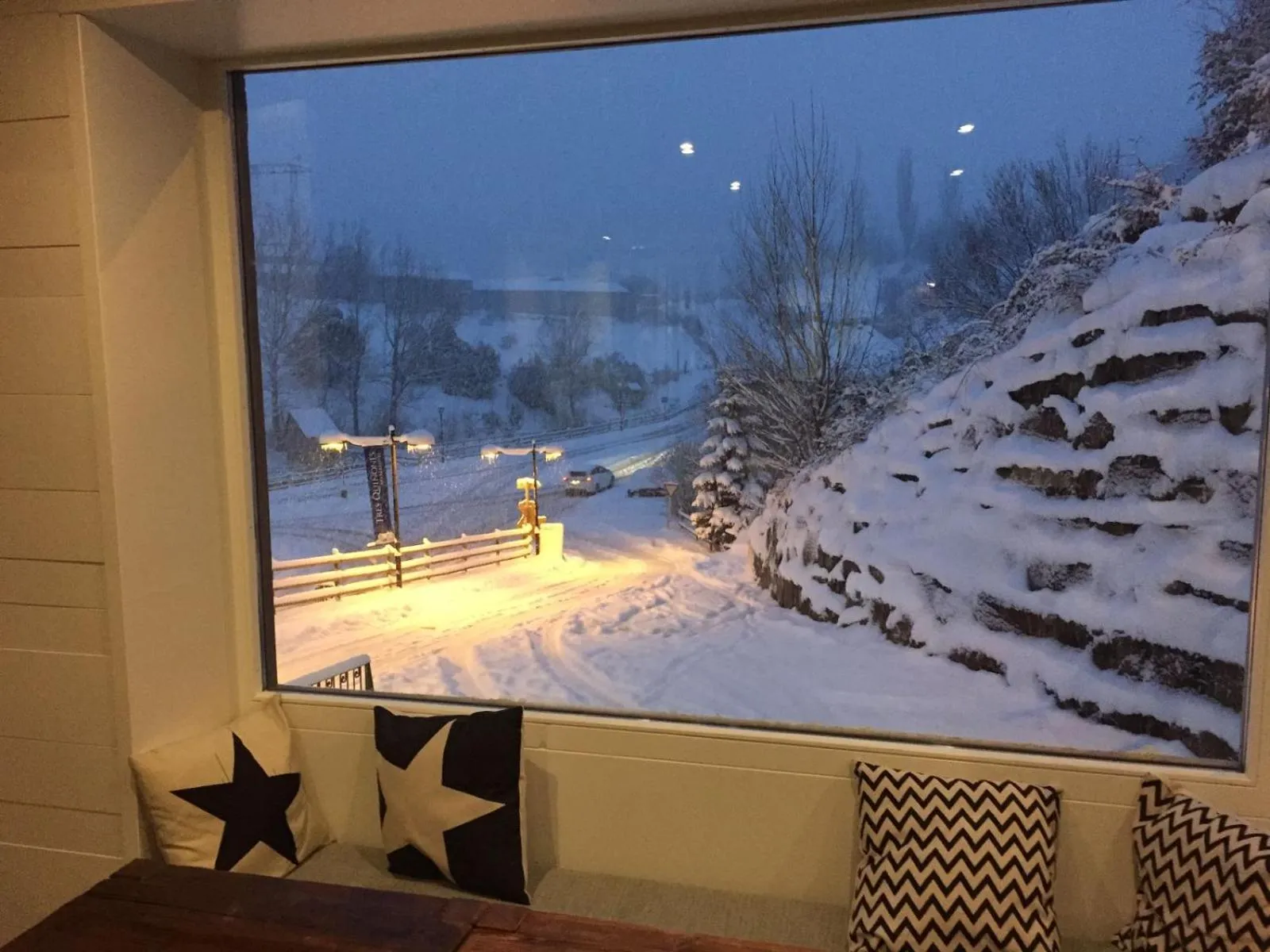 Lounge or bar in Apartahotel Tres Quiñones