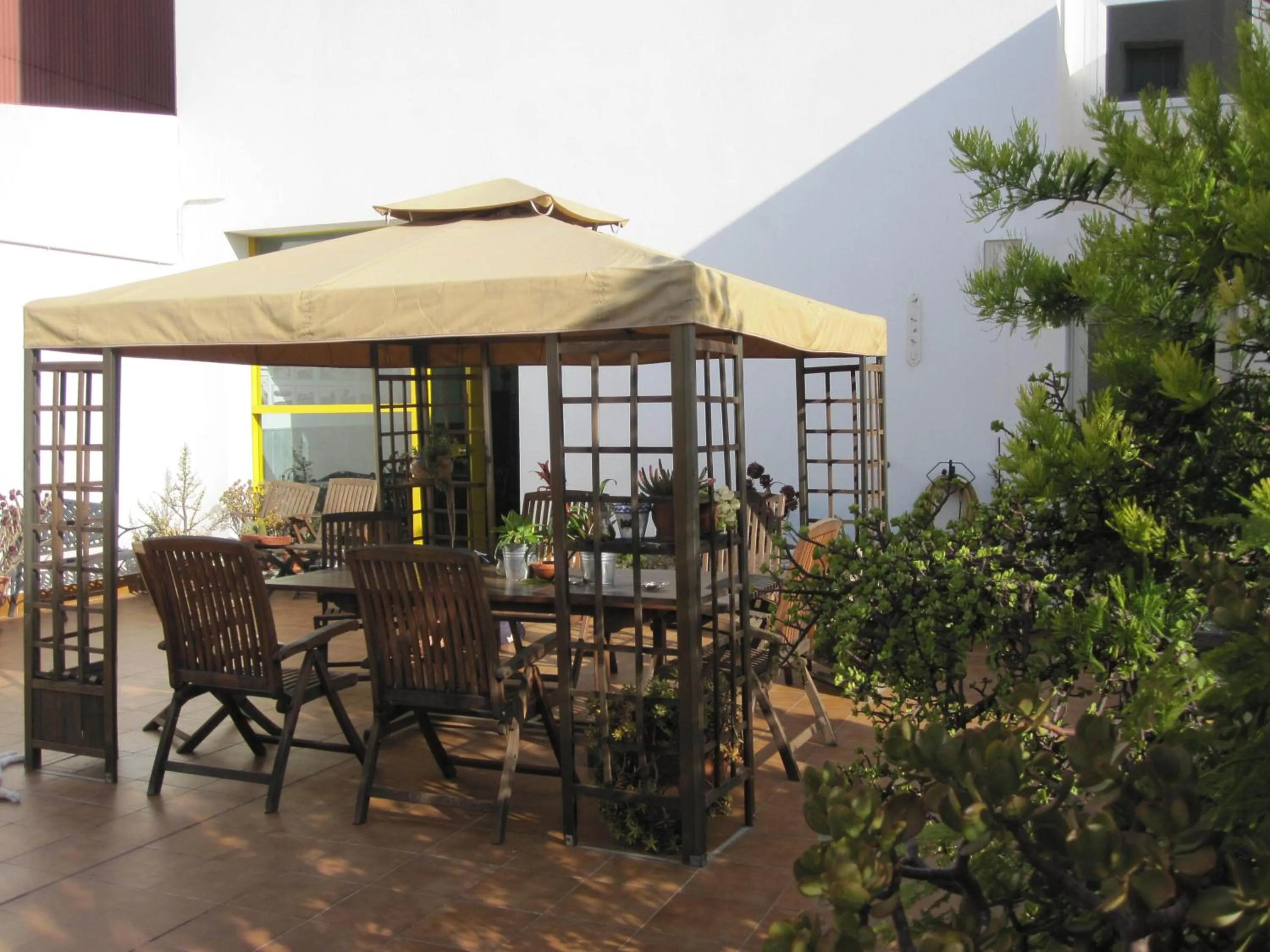 Restaurant/places to eat in Hotel Blauet by Bossh! Hotels