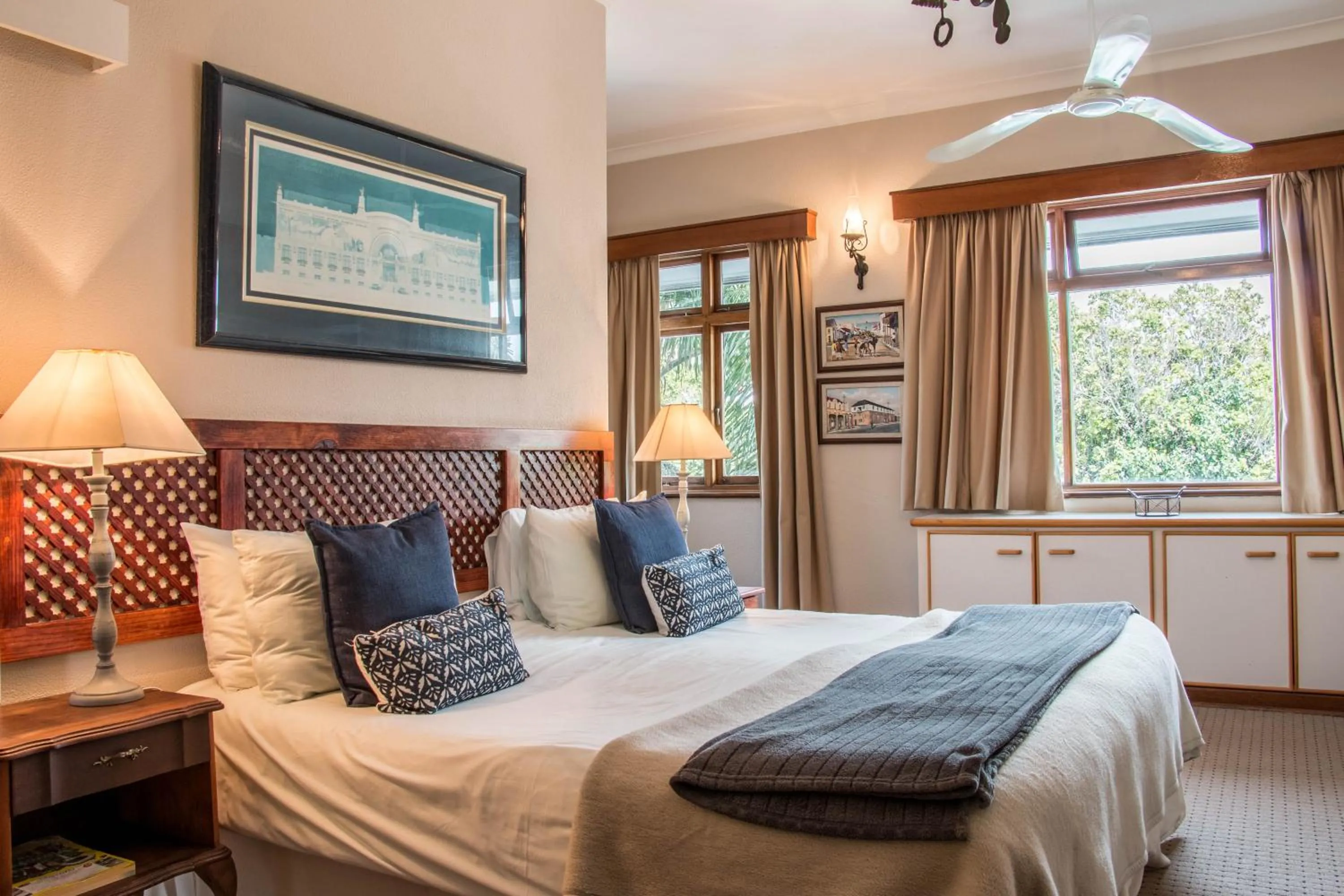 Bed in Hallack Manor