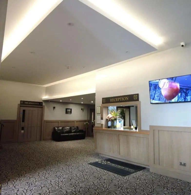 Lobby or reception in Kings Park Hotel
