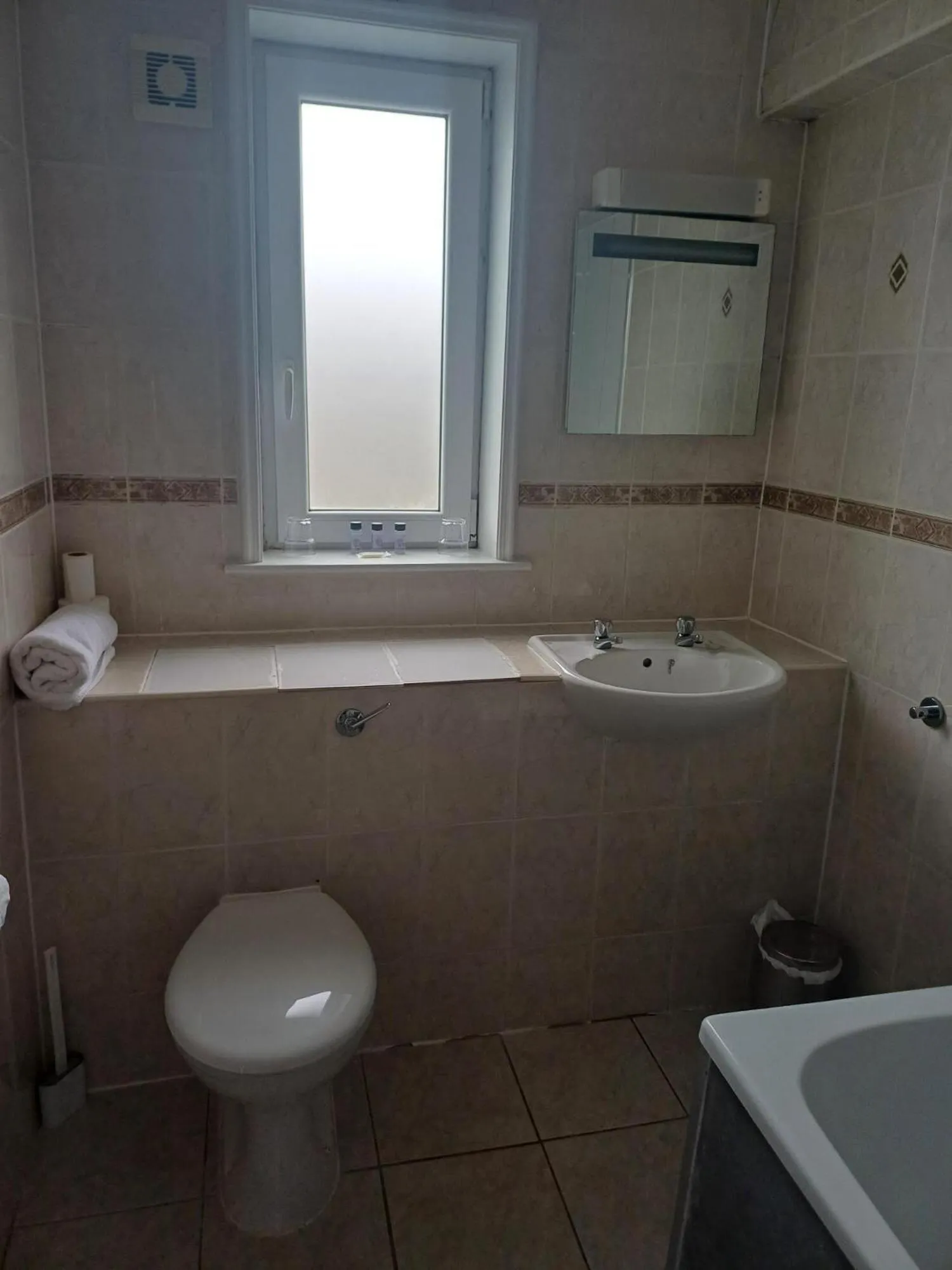 Bedroom in Kings Park Hotel