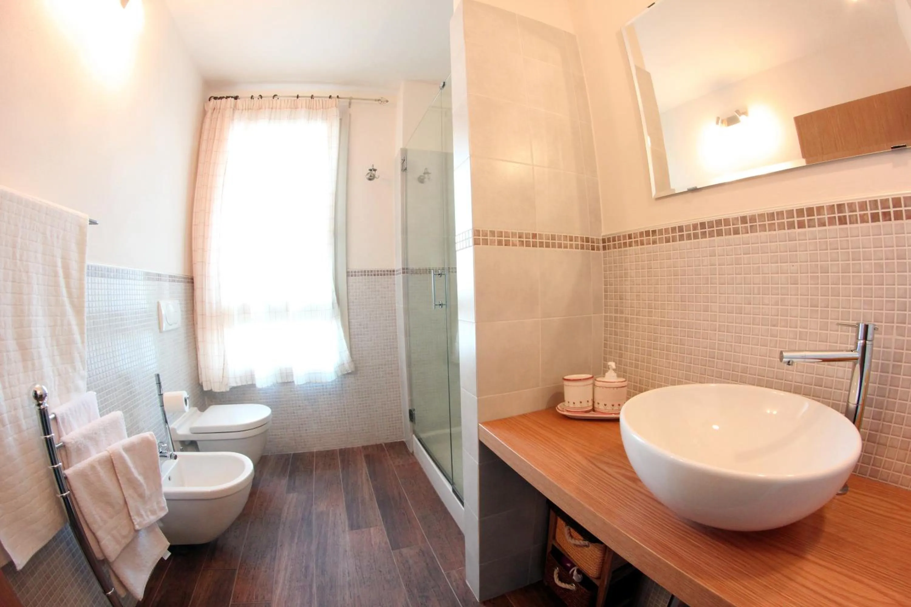 Bathroom in Bombyx Inn