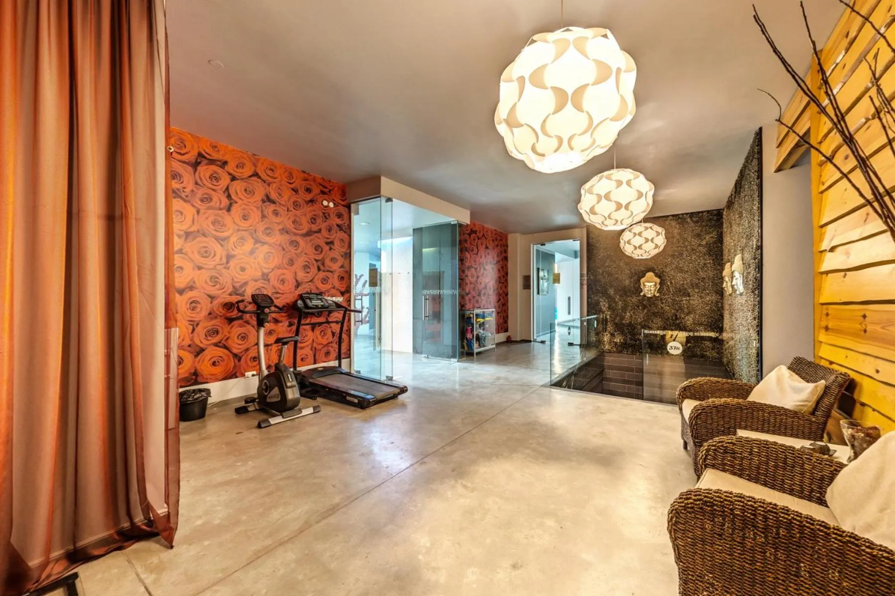 Area and facilities in 3 Mountains Hotel