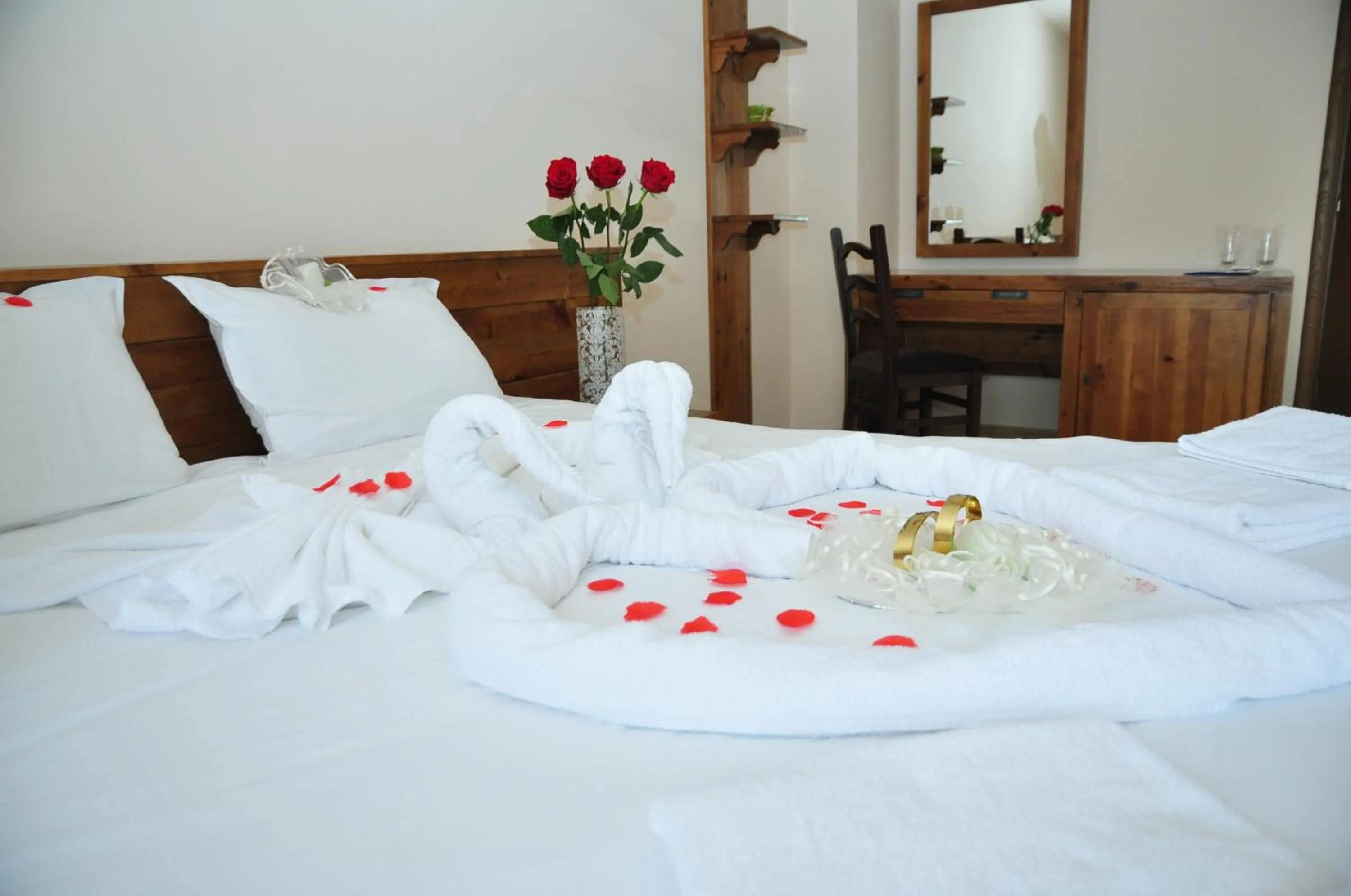 Bed in 3 Mountains Hotel