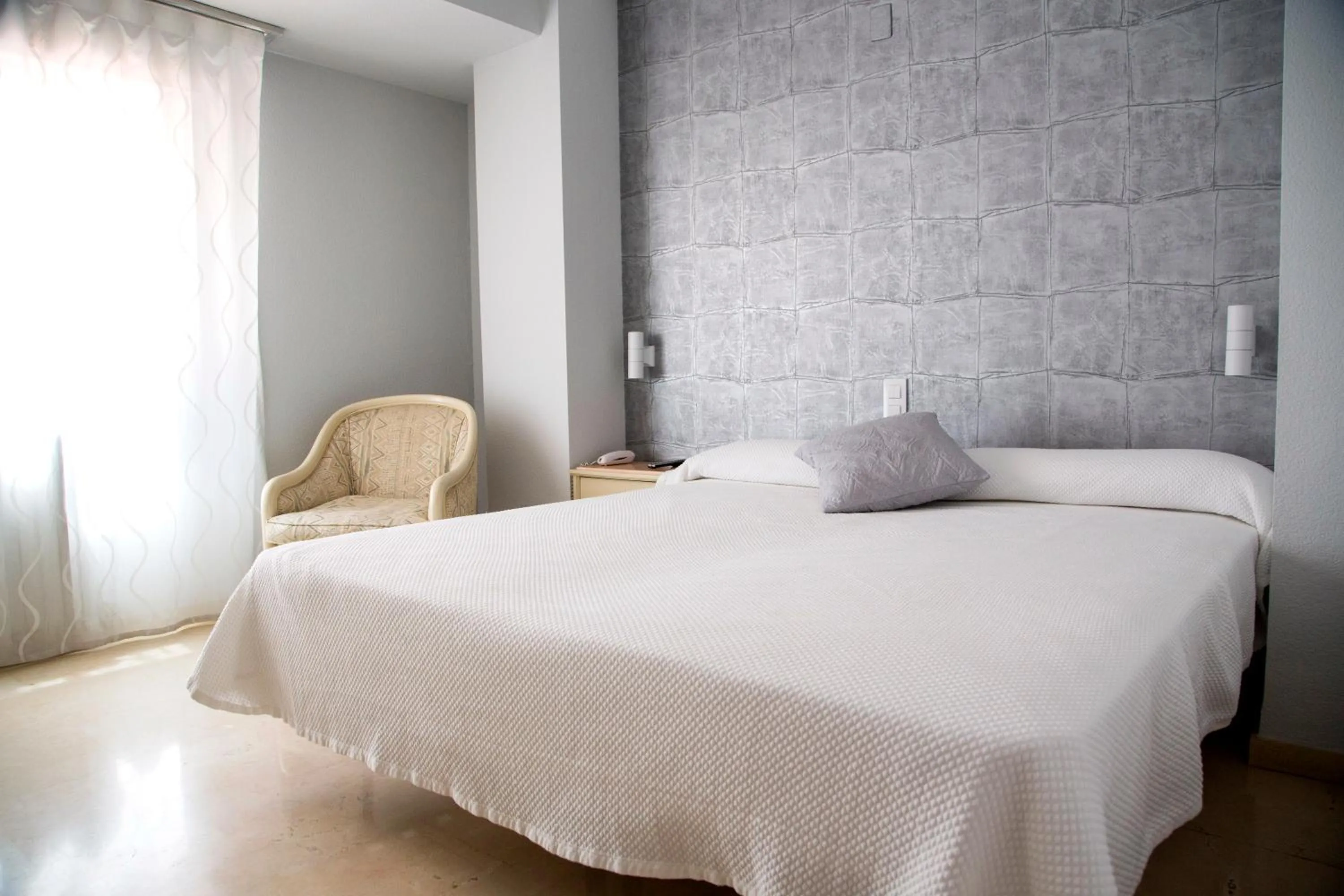 Bed in Hotel Reina Victoria