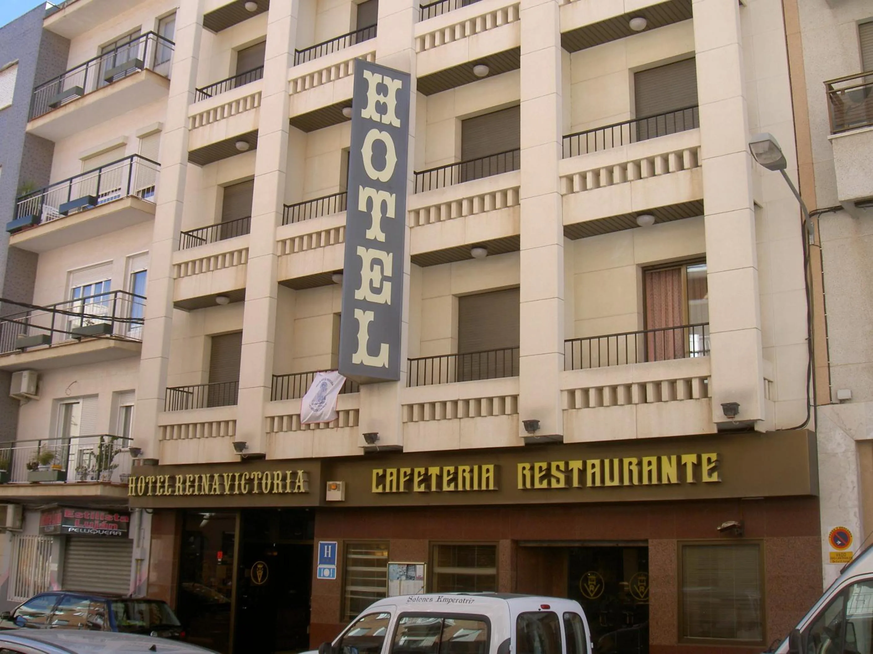 Property building in Hotel Reina Victoria