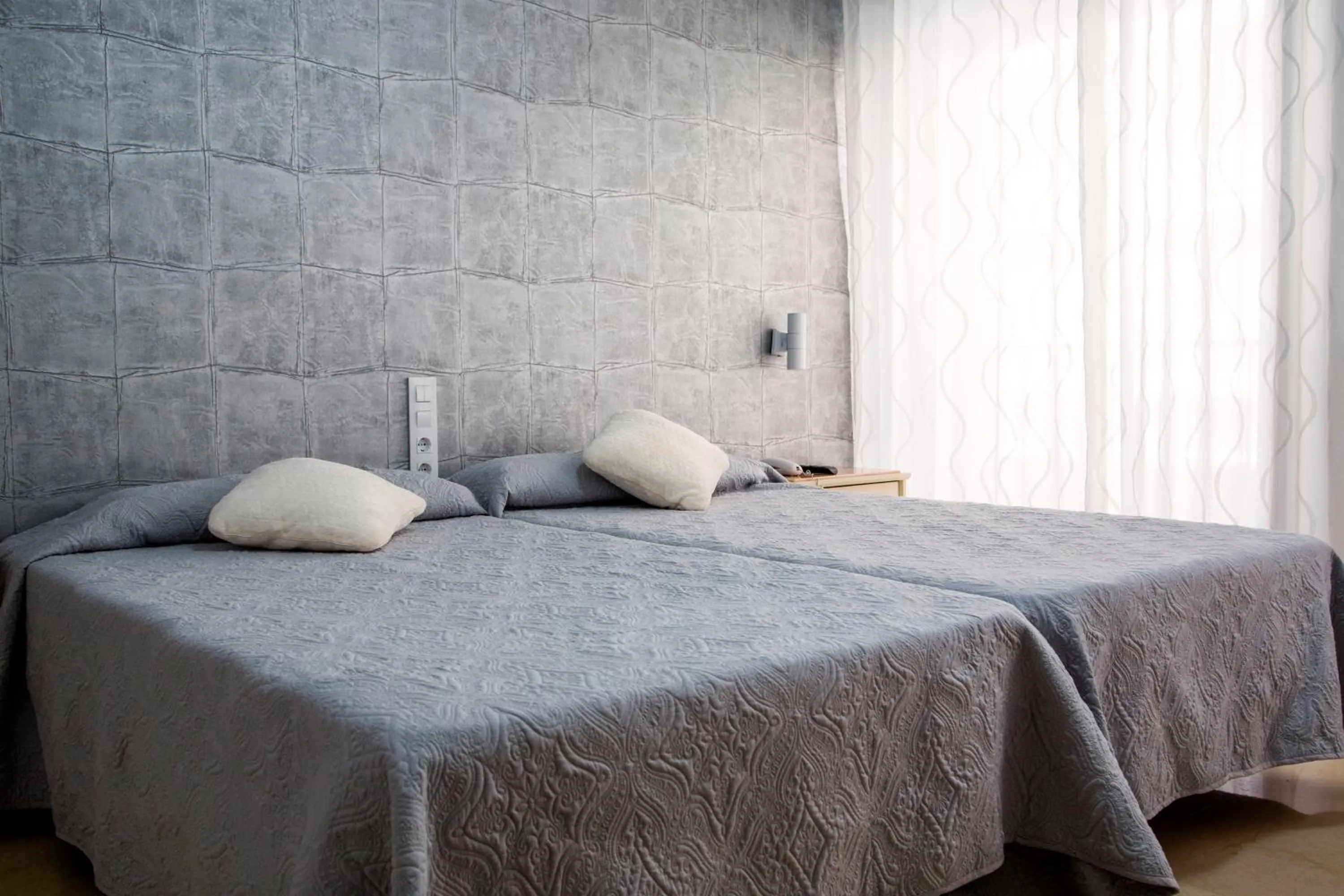 Bed in Hotel Reina Victoria