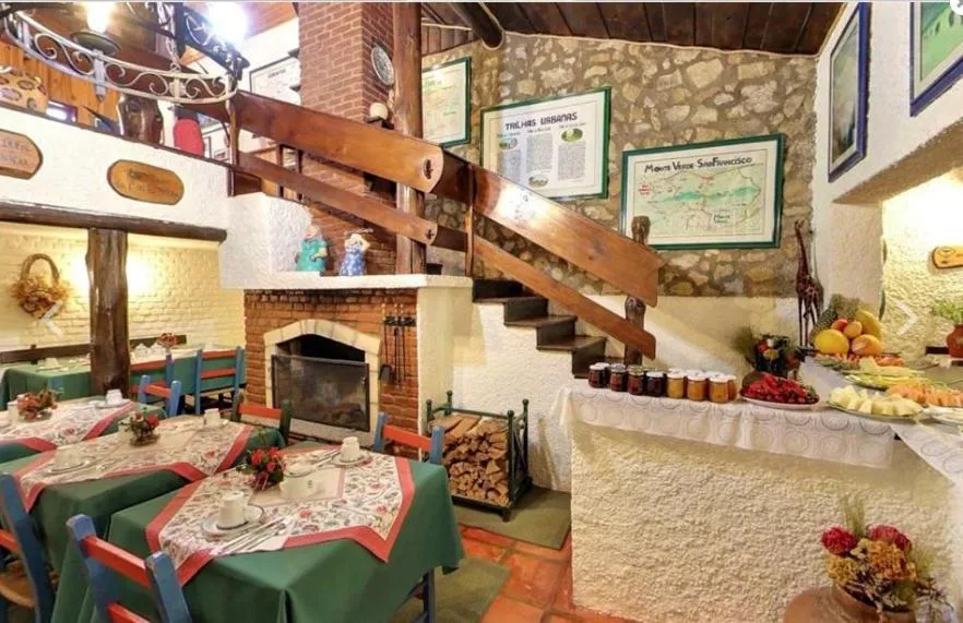 Breakfast in Pousada das Montanhas