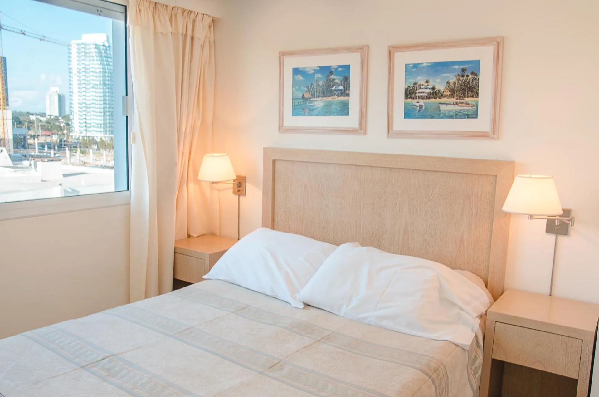 Bed in Hotel Sunset Beach