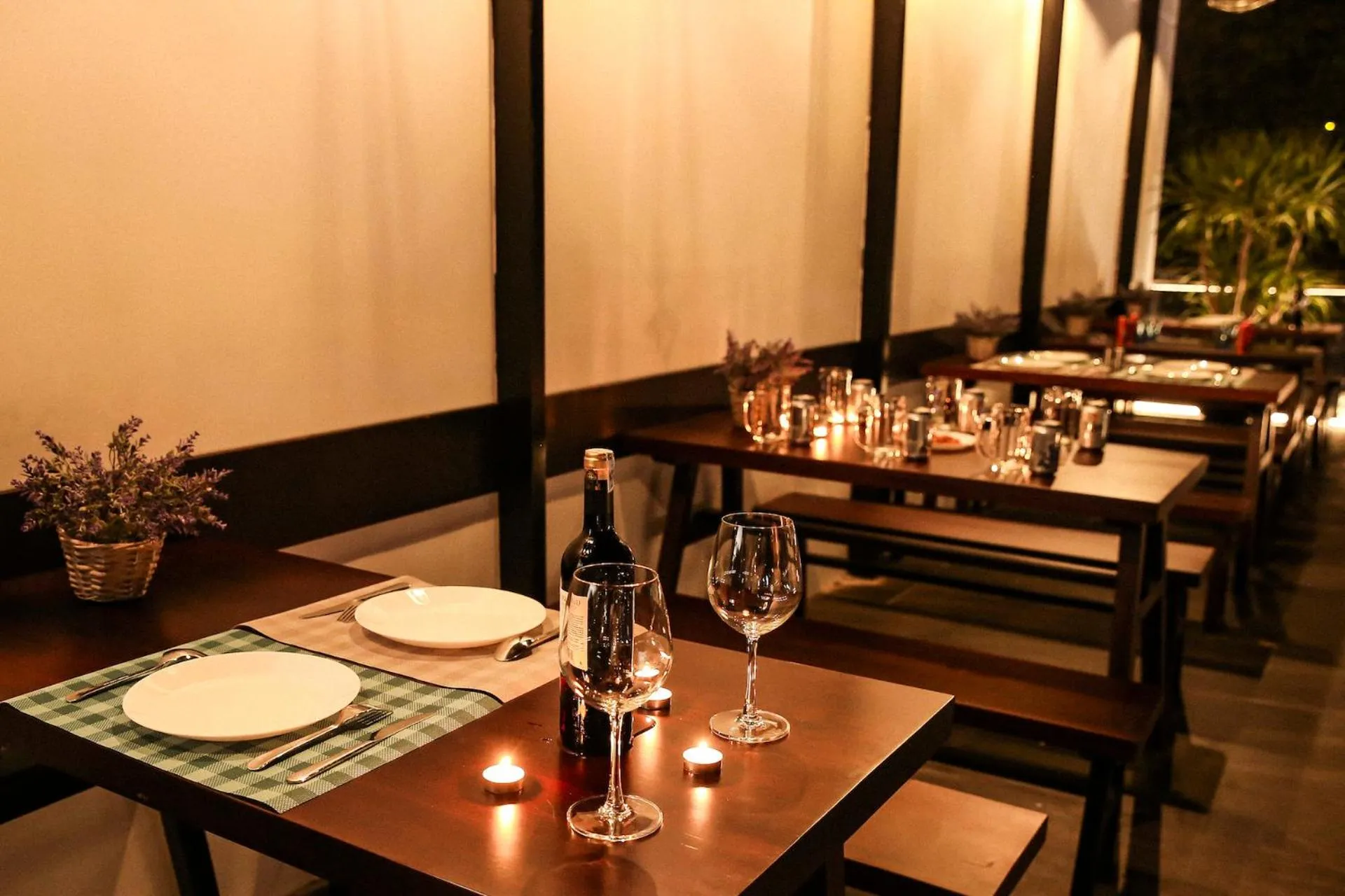 Restaurant/places to eat in The Umi Hotel