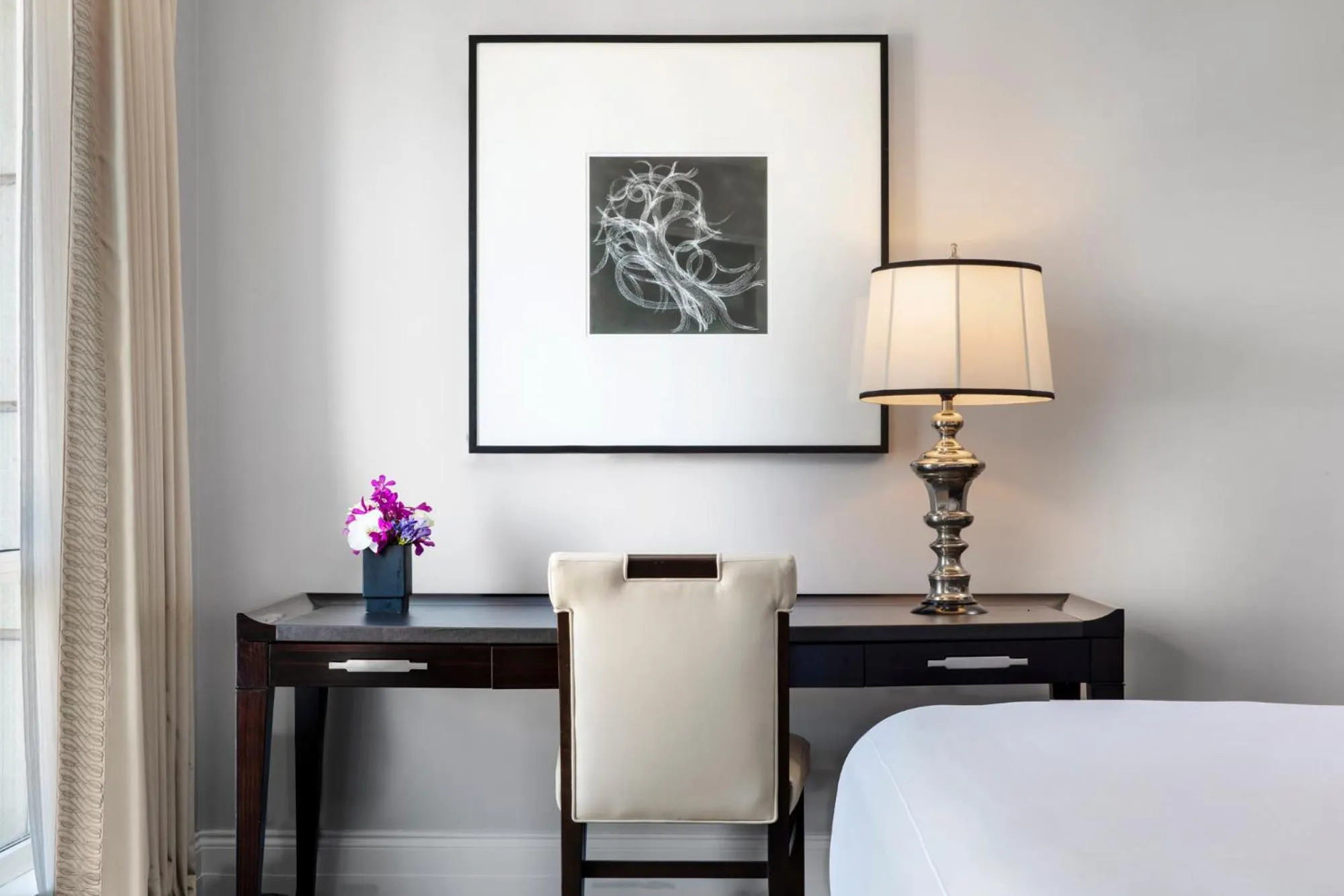 Seating area, Bed in Waldorf Astoria Chicago