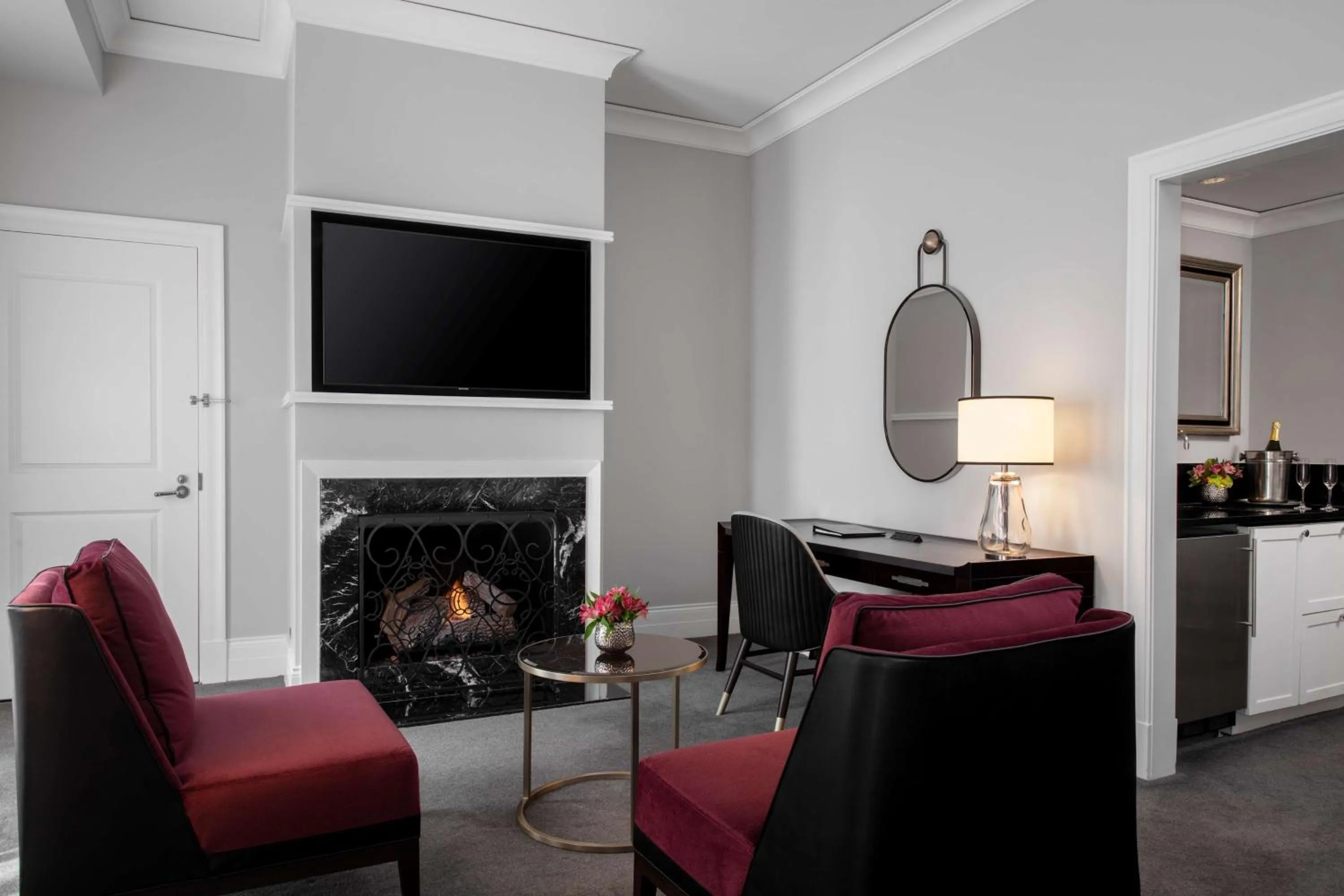 Bedroom in Waldorf Astoria Chicago