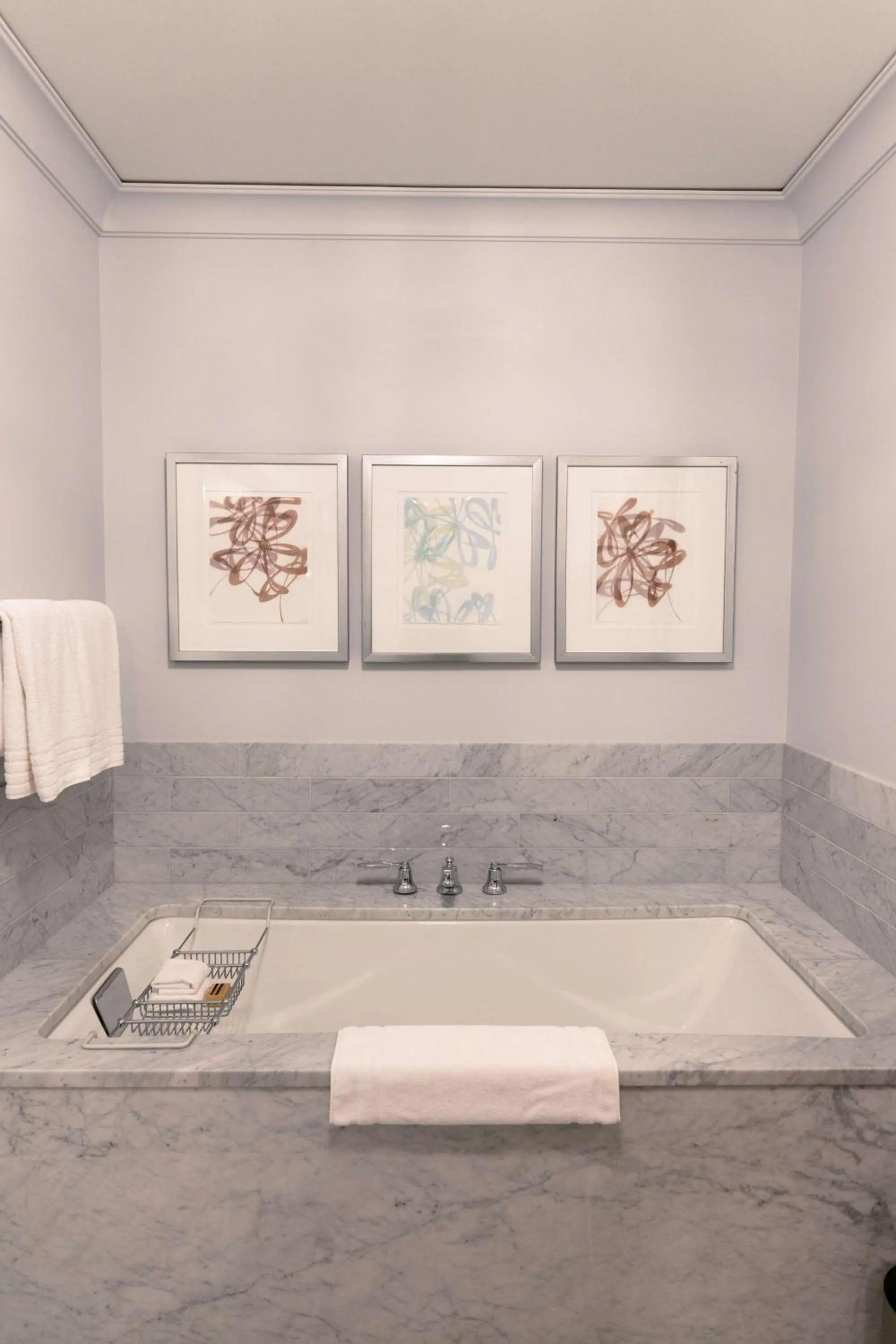 Bathroom in Waldorf Astoria Chicago